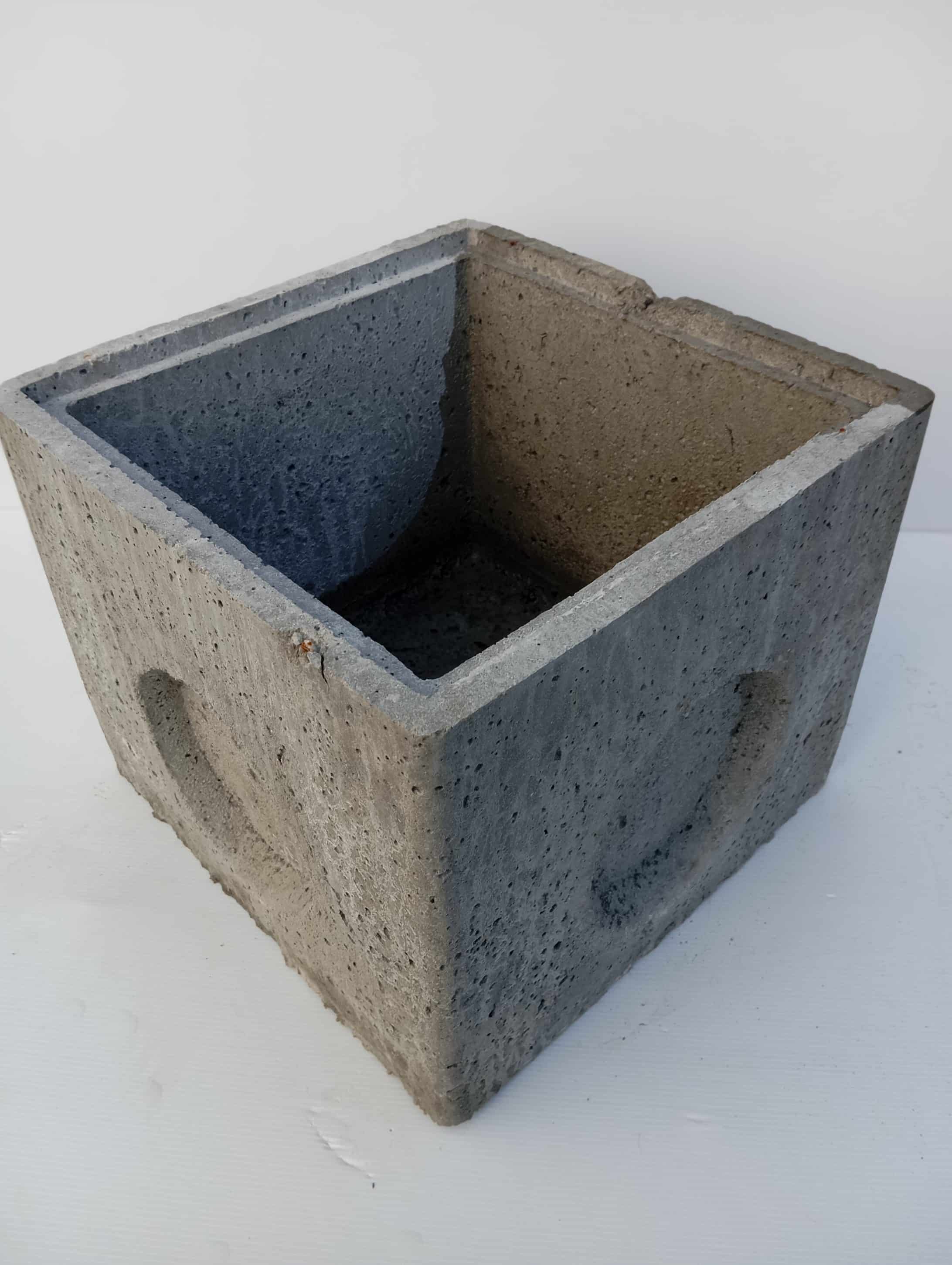 FOND REGARD BETON 30X30 H30 TARTARIN 37E