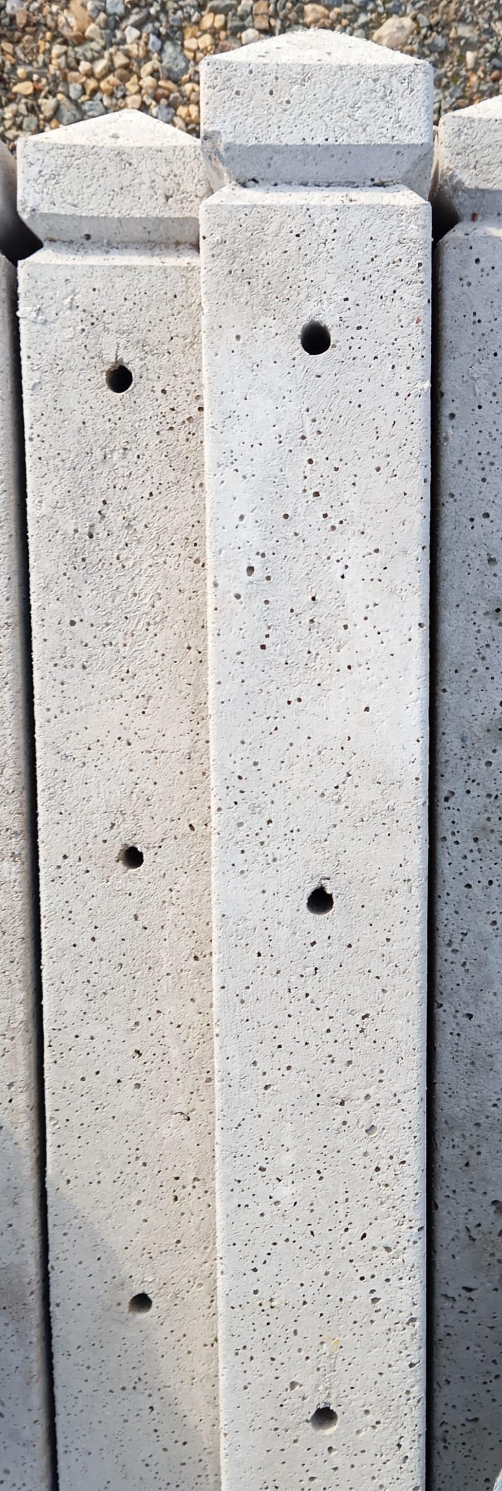 POTEAU BETON 10X10 2.00ML