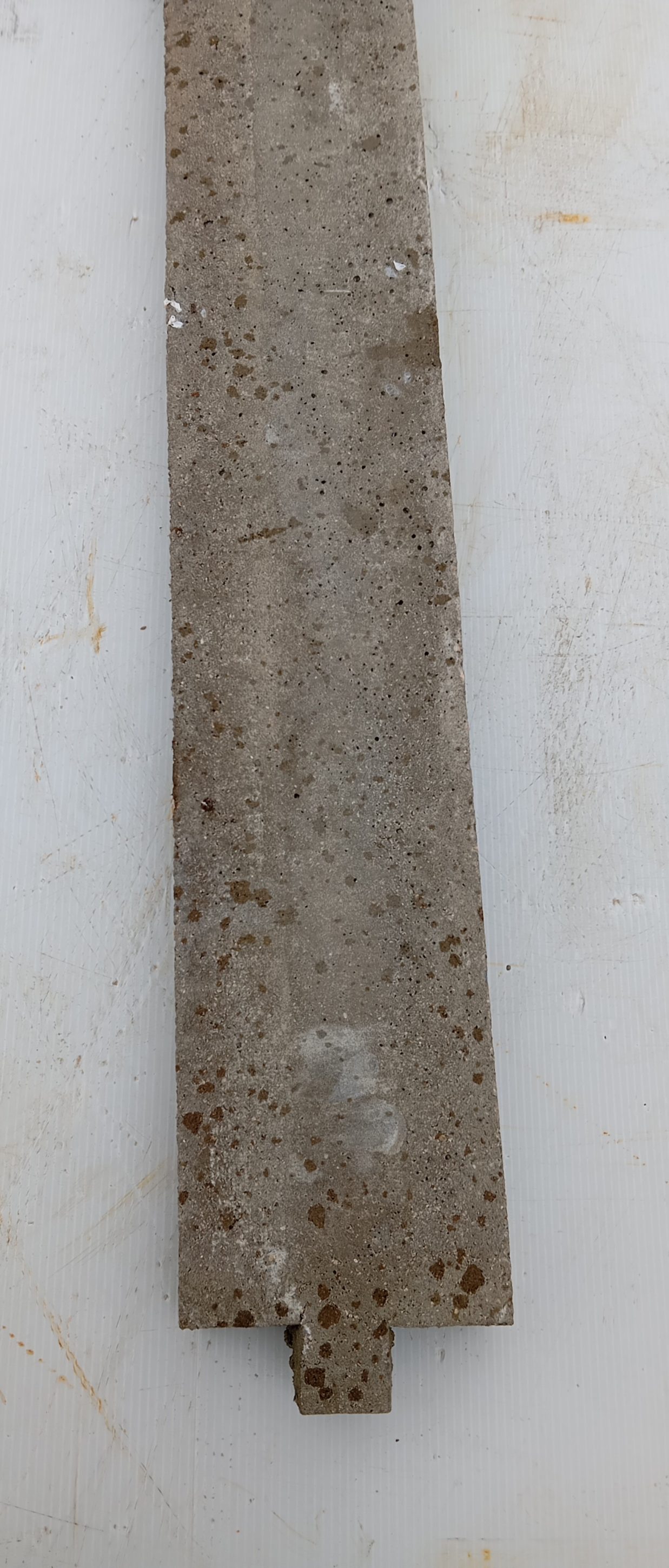 CHAPERON 2 EAUX 192X5X12 CLOTURE BETON