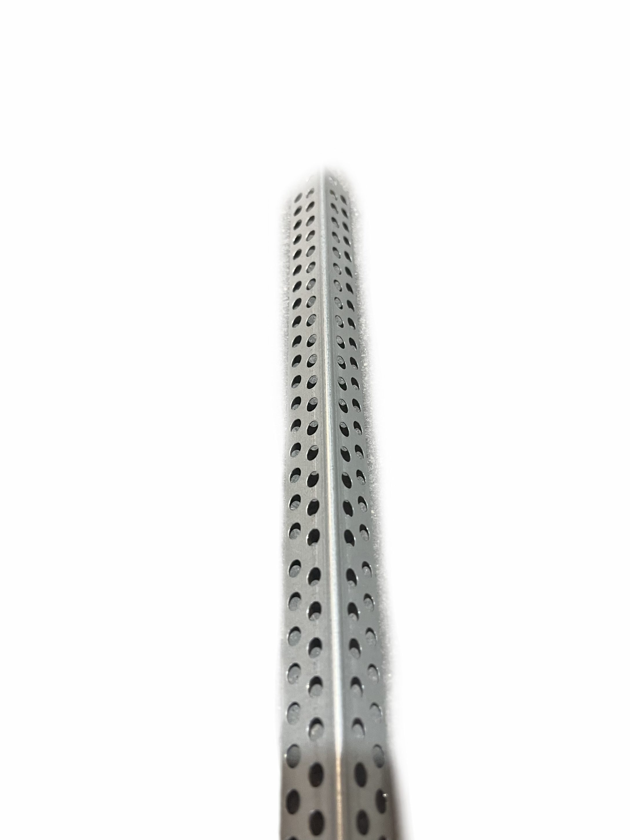 BAGUETTE ANGLE PERFORE ROND enduit mince 2m50