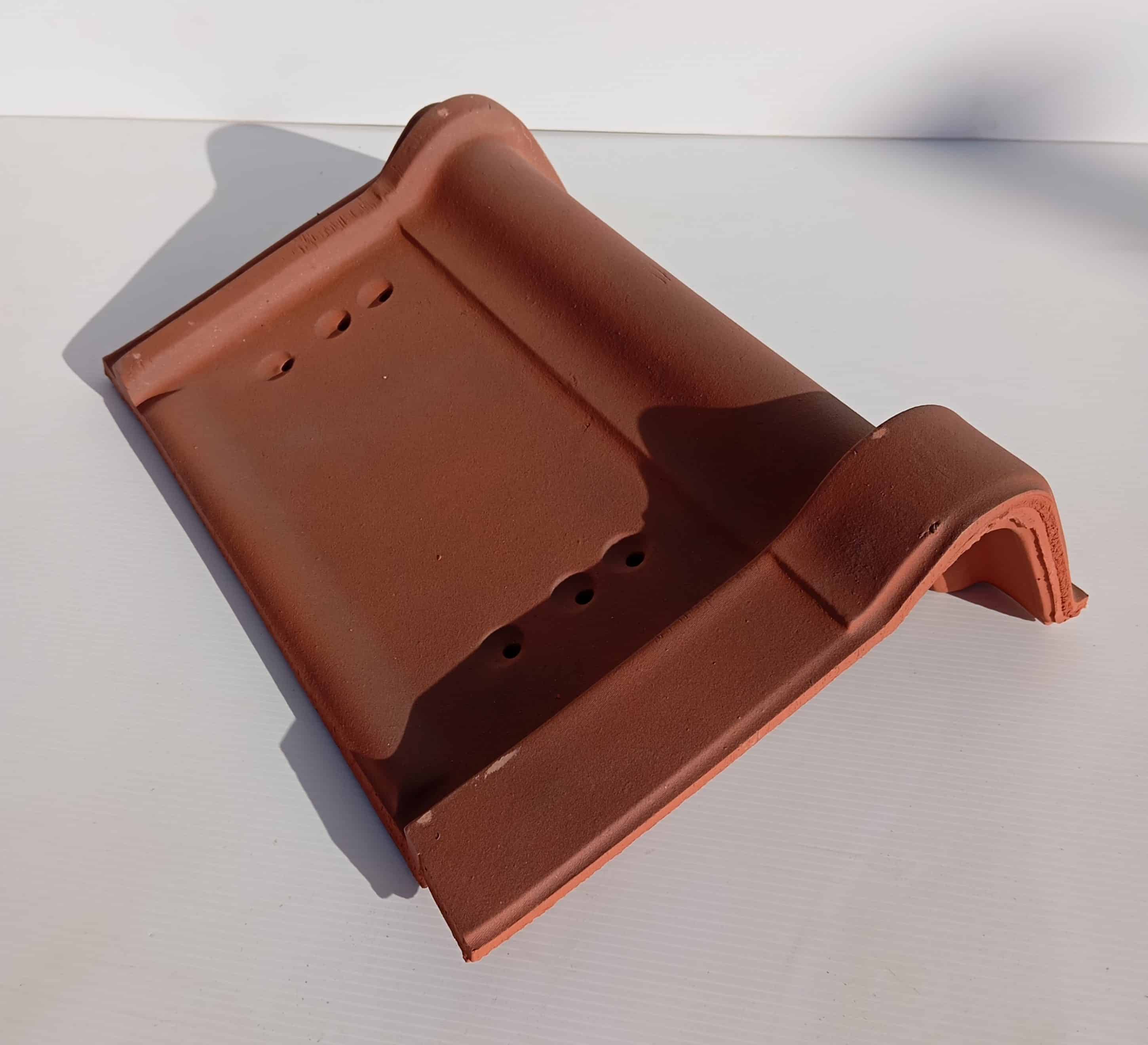 Rive universelle VIEILLI MASSE