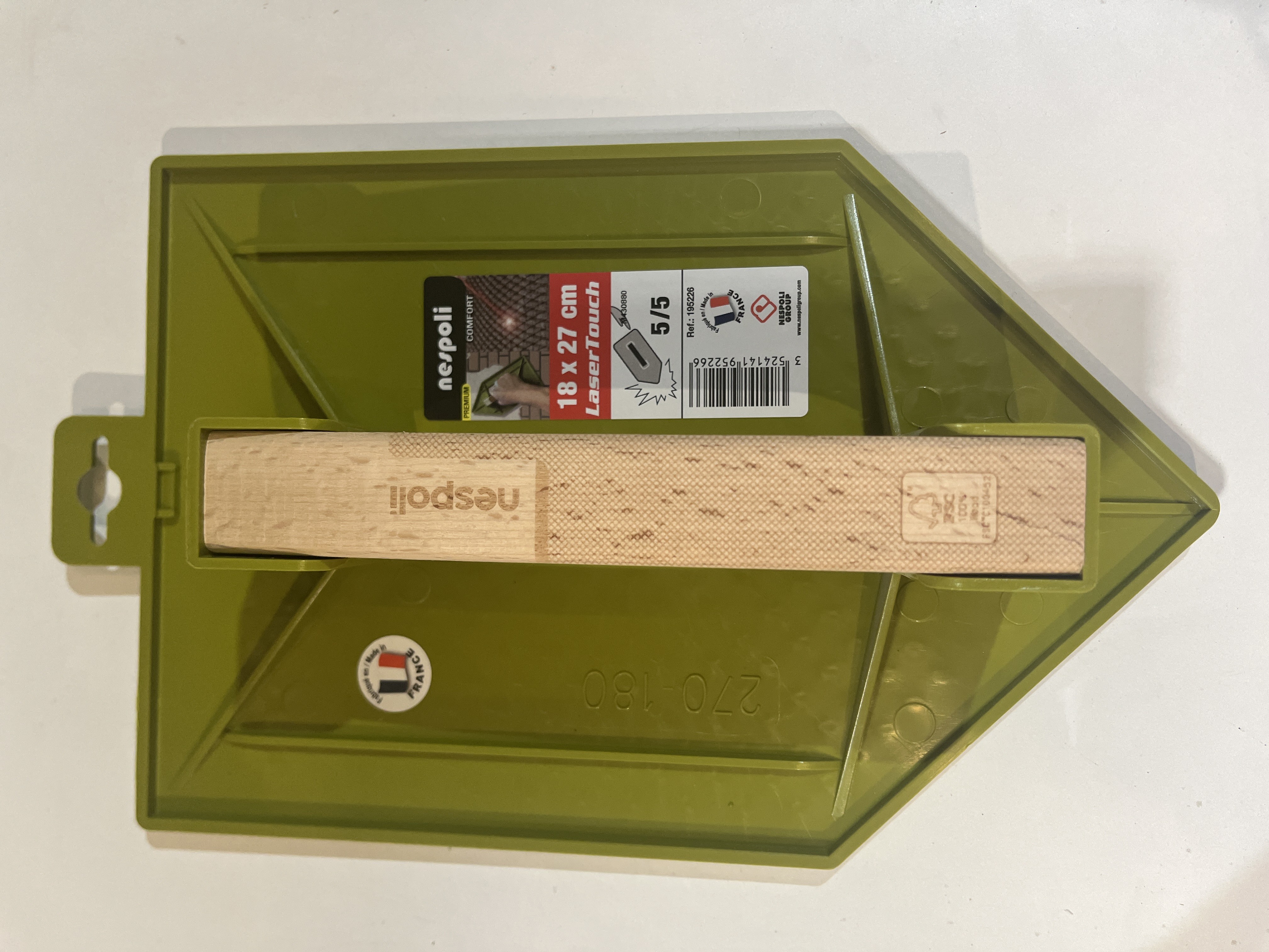 TALOCHE PLAST POINTU 27X18