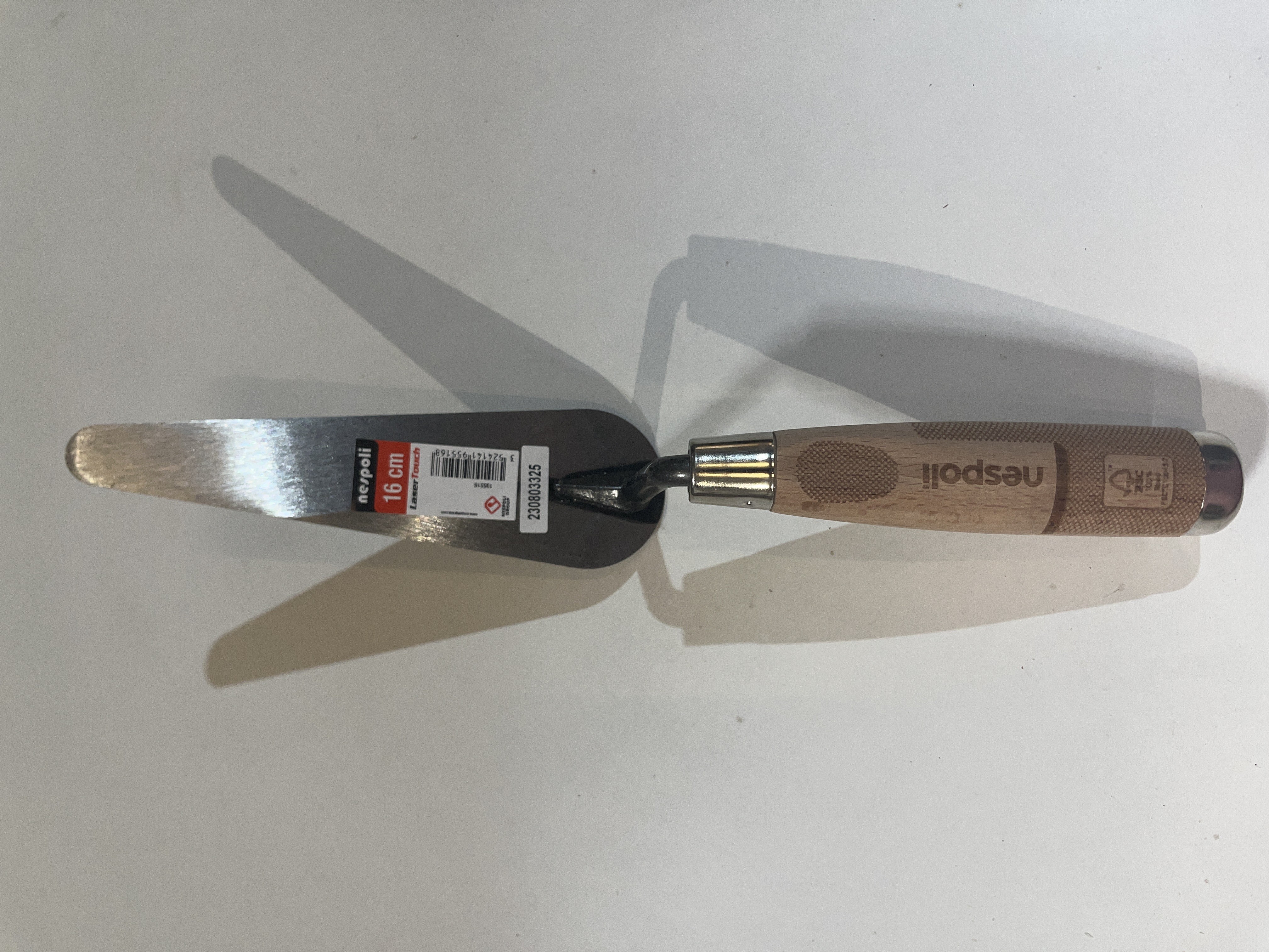 TRUELLE LANGUE CHAT 16 MANCHE BOIS