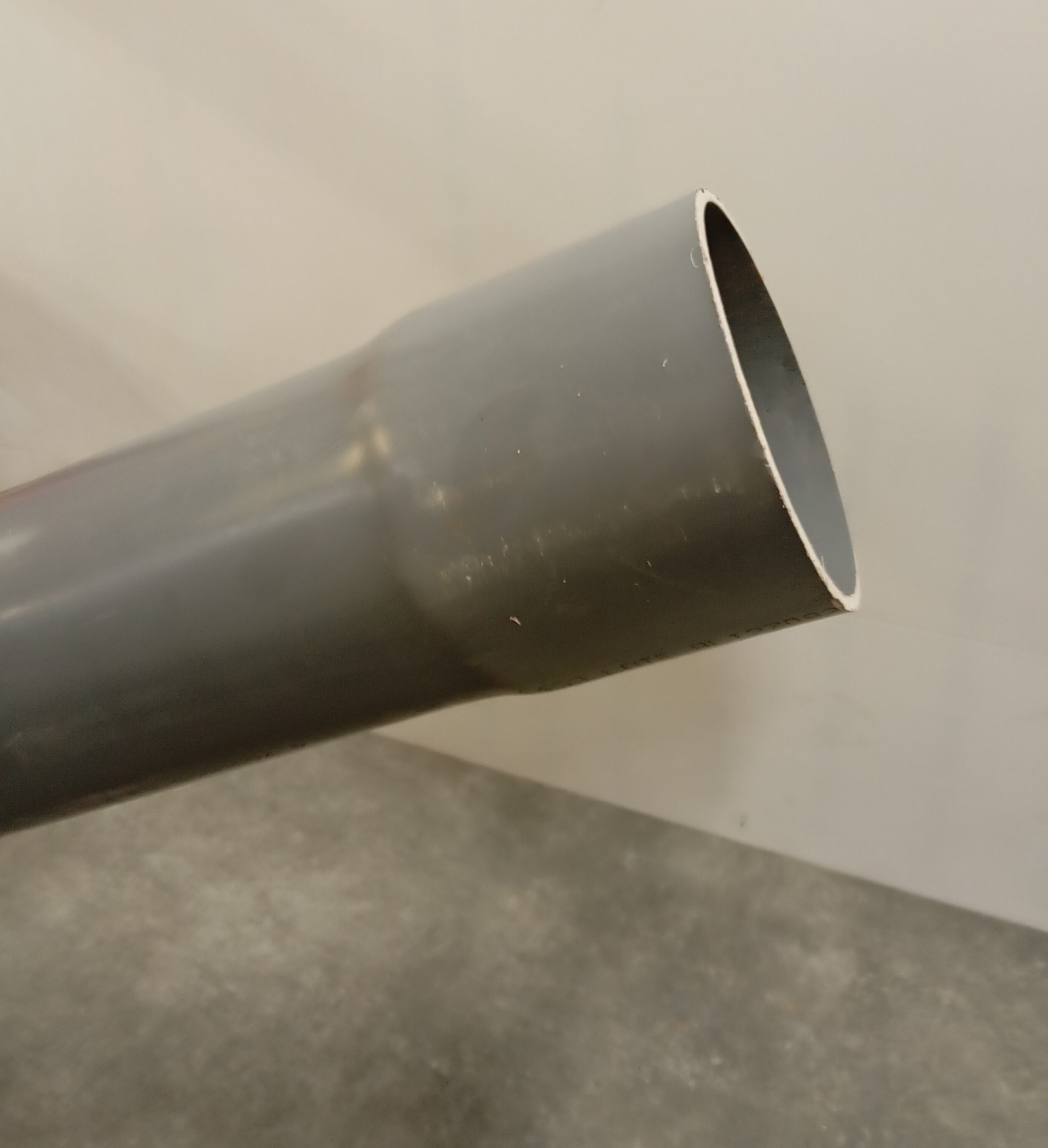 1ML TUYAU PVC Diam100