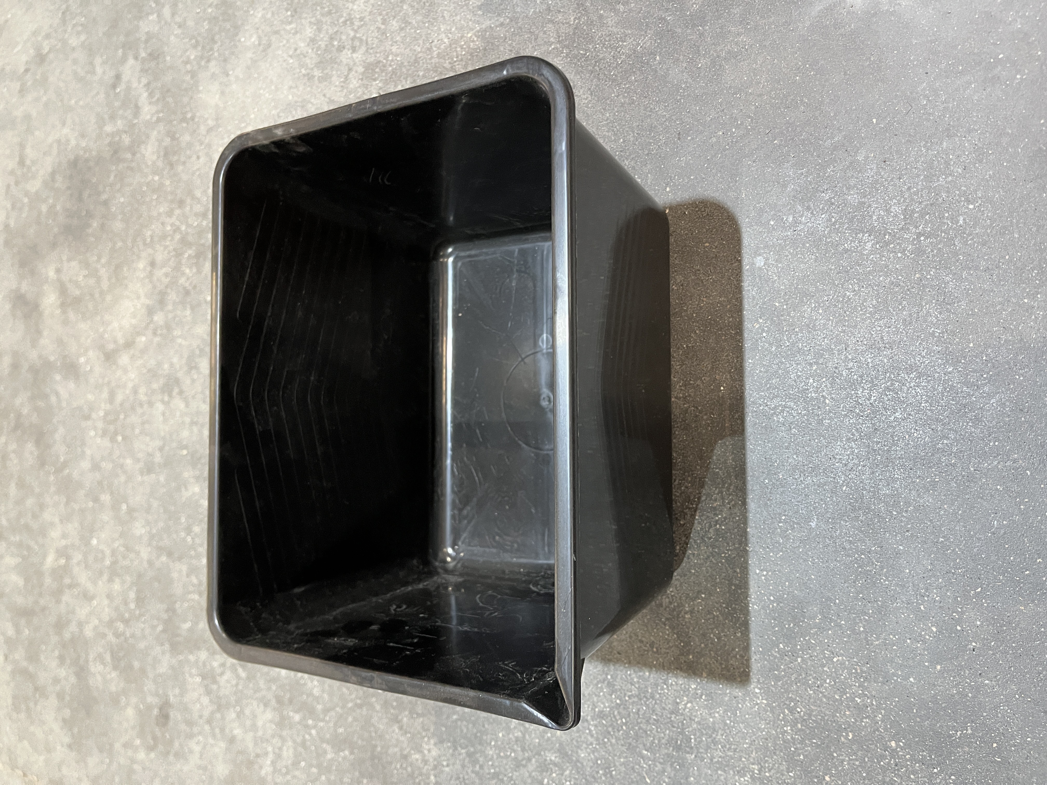 SEAU A PEINTURE 8.5 LITRES