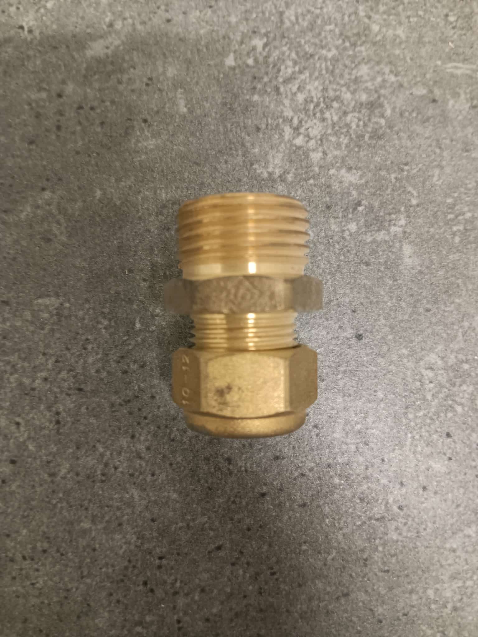 Raccord mâle 15/21   PER 10x12