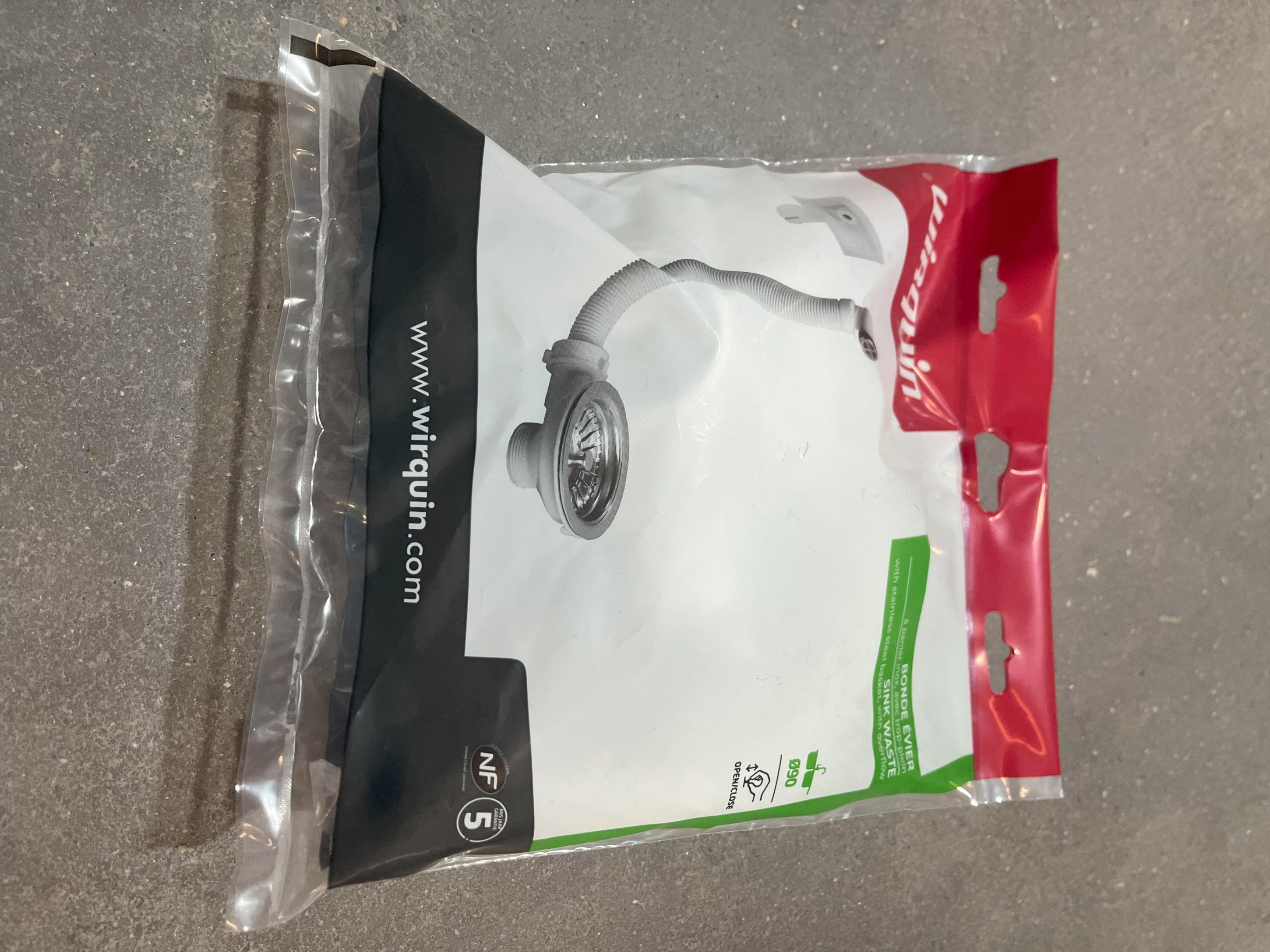 BONDE EVIER D90 PANIER INOX AVEC TROP PLEIN PRO