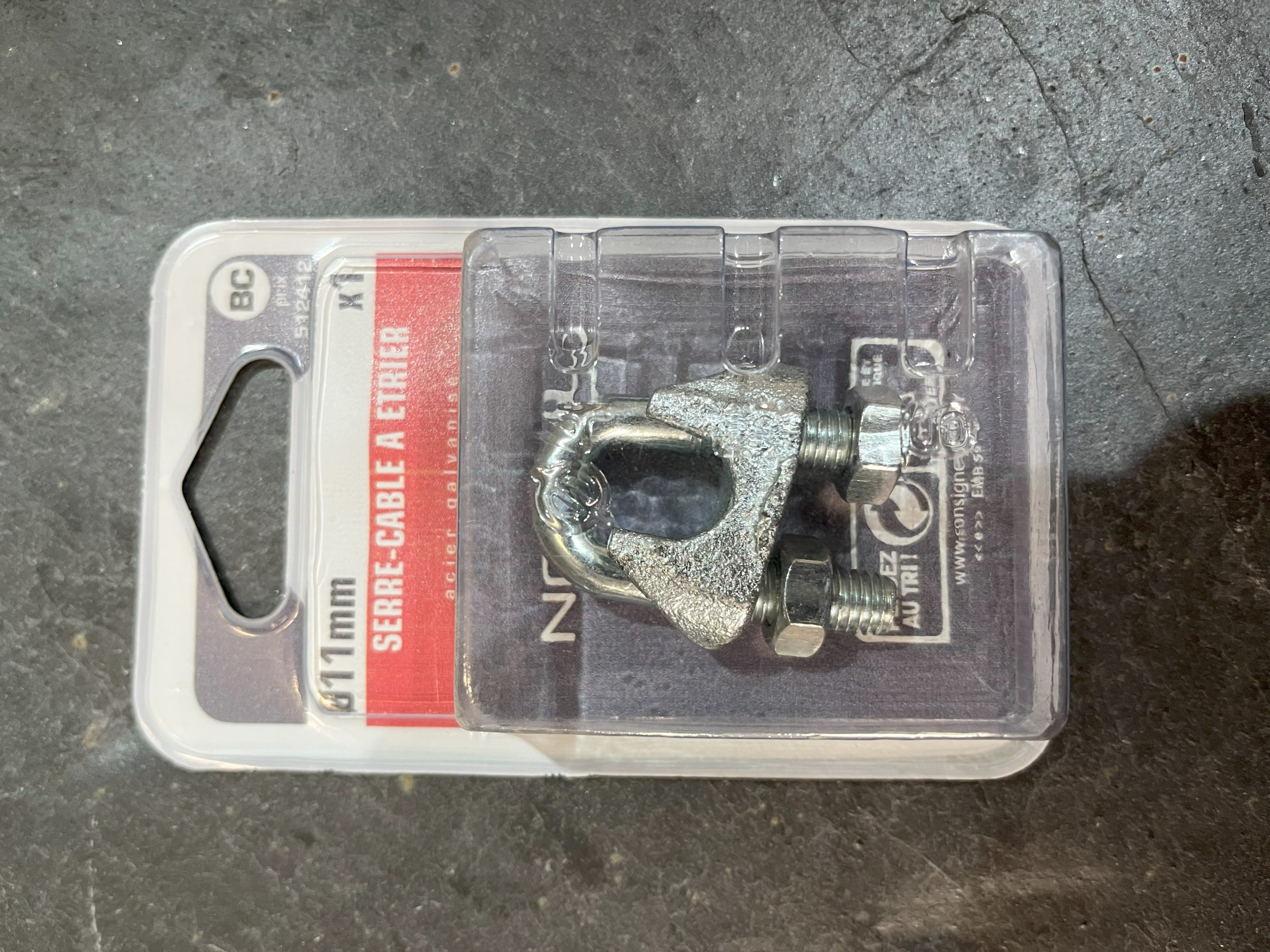 SERRE-CABLE A ETRIER GALVA N12