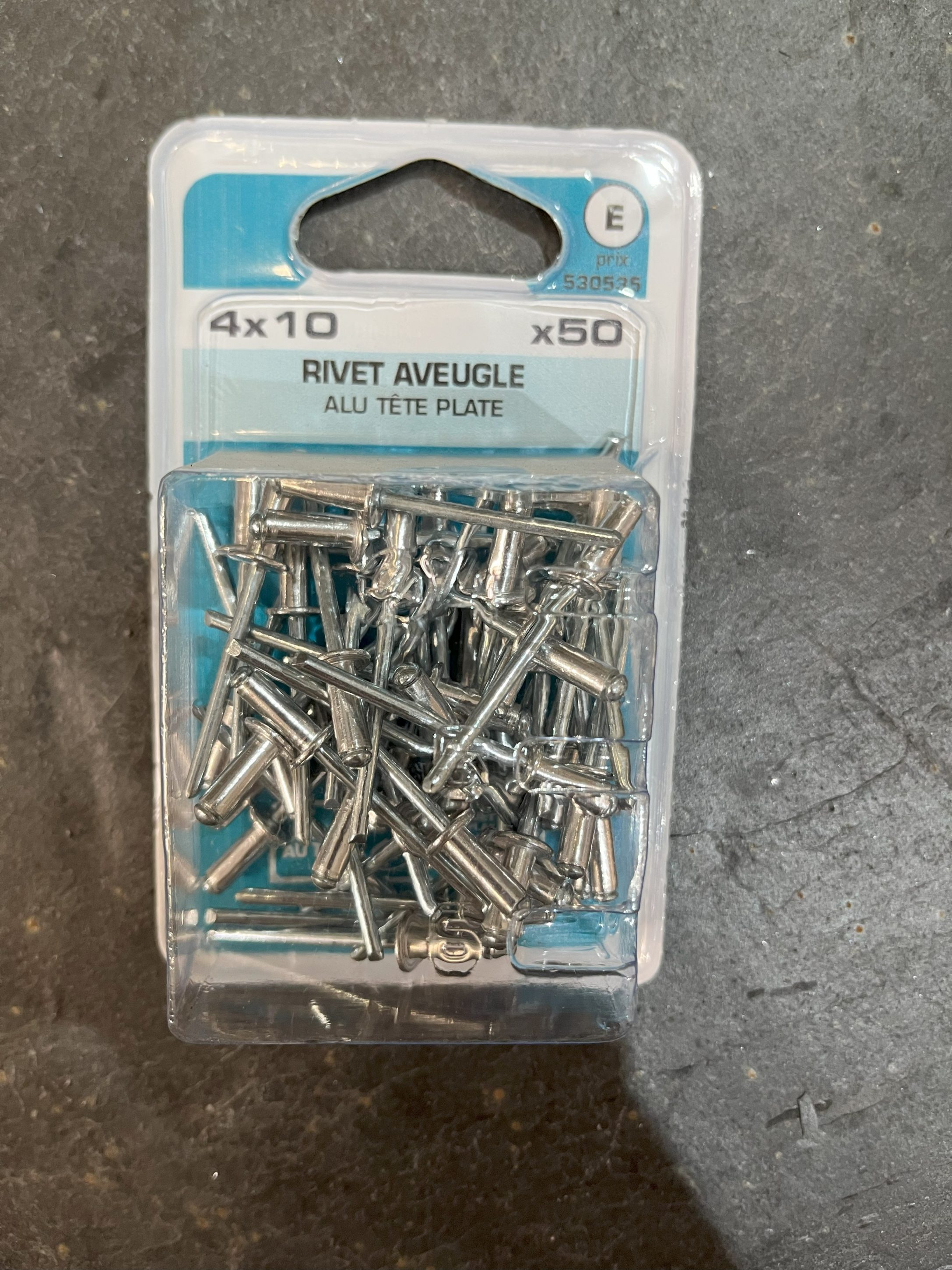 RIVET AVEUGLE 4X10 50 PCES