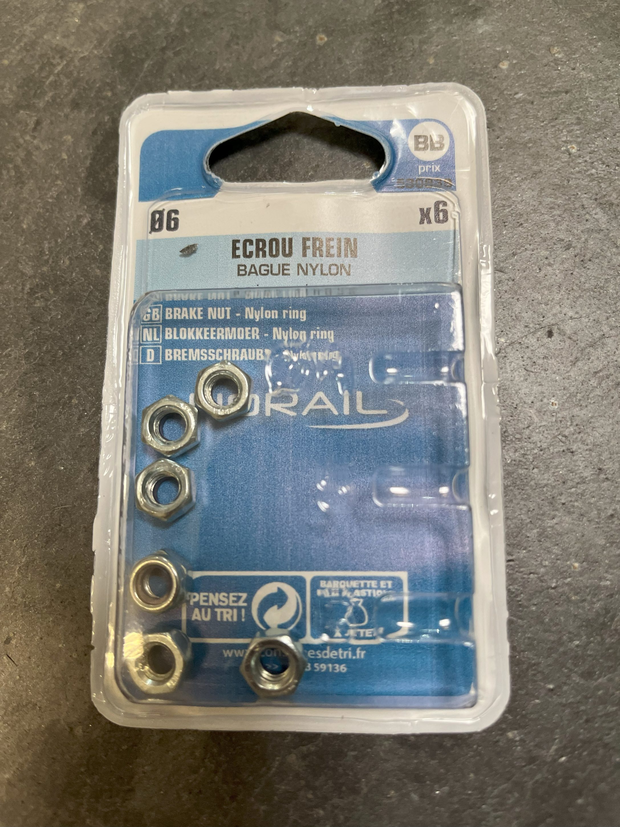 ECROU SECURITE ZG D6  6PCS