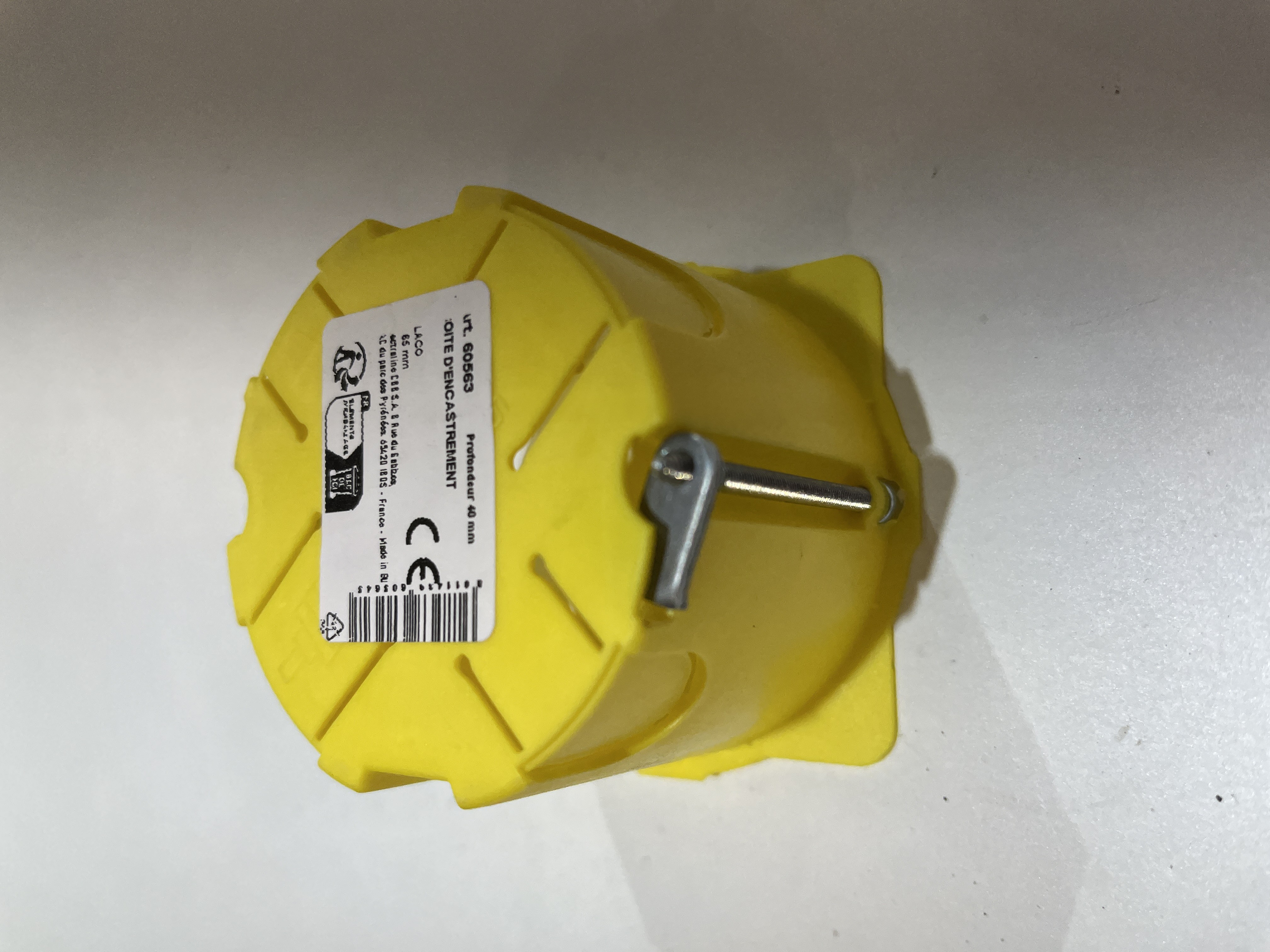 BOITE ENCASTREE PLACO 65MM P40MM