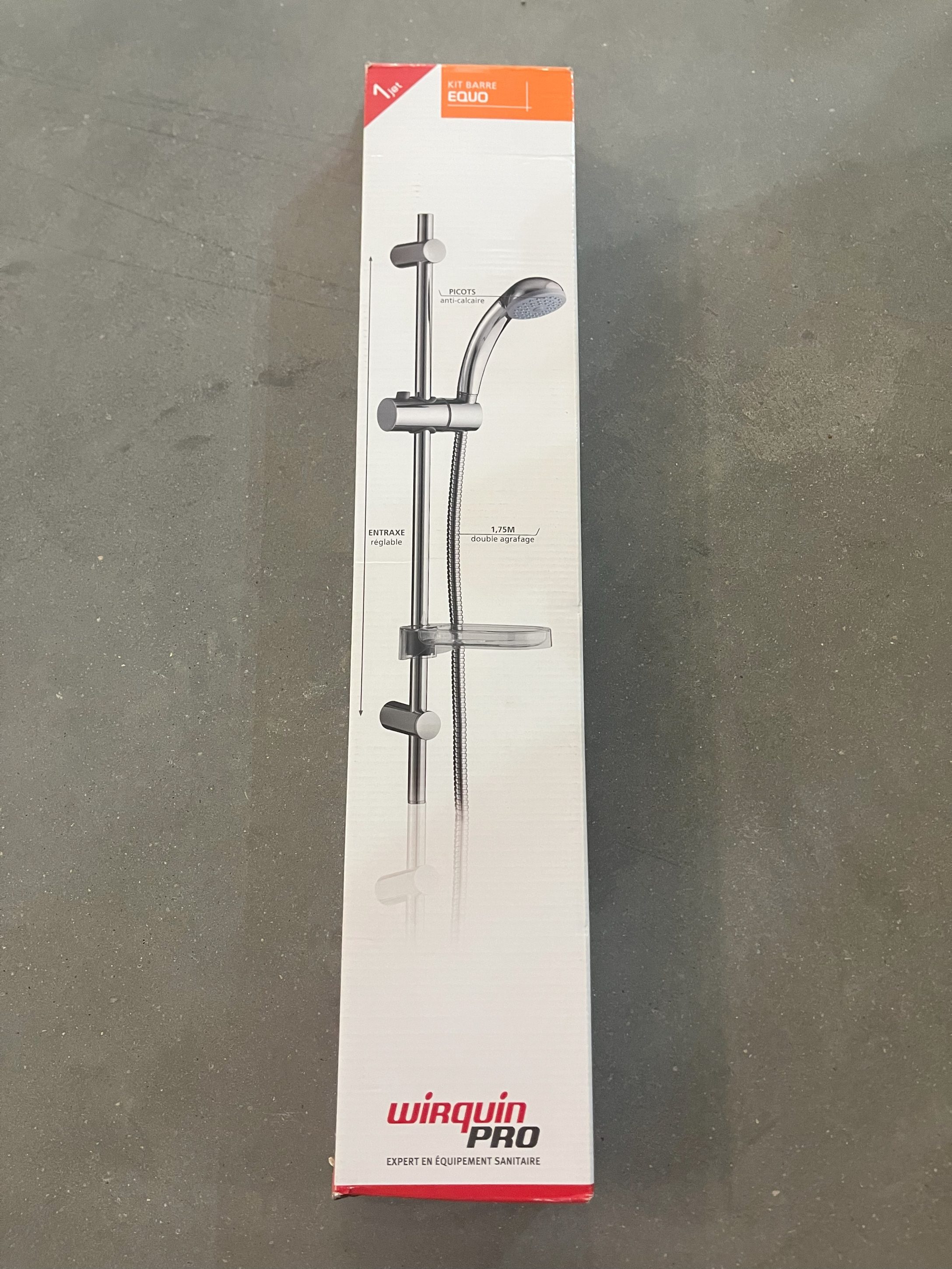 BARRE L650 D180 1 JET FLEXIBLE 1M50-1M75 +PORTE SAVON