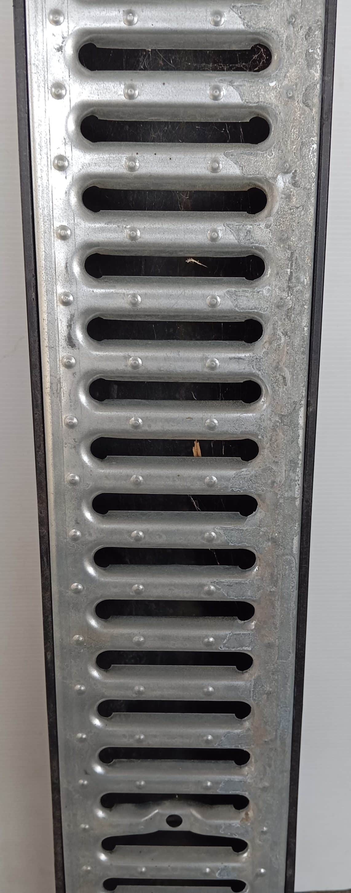 CANIVEAU CCI CE-NF-CL.T 2 PENTES LONG. 1ML