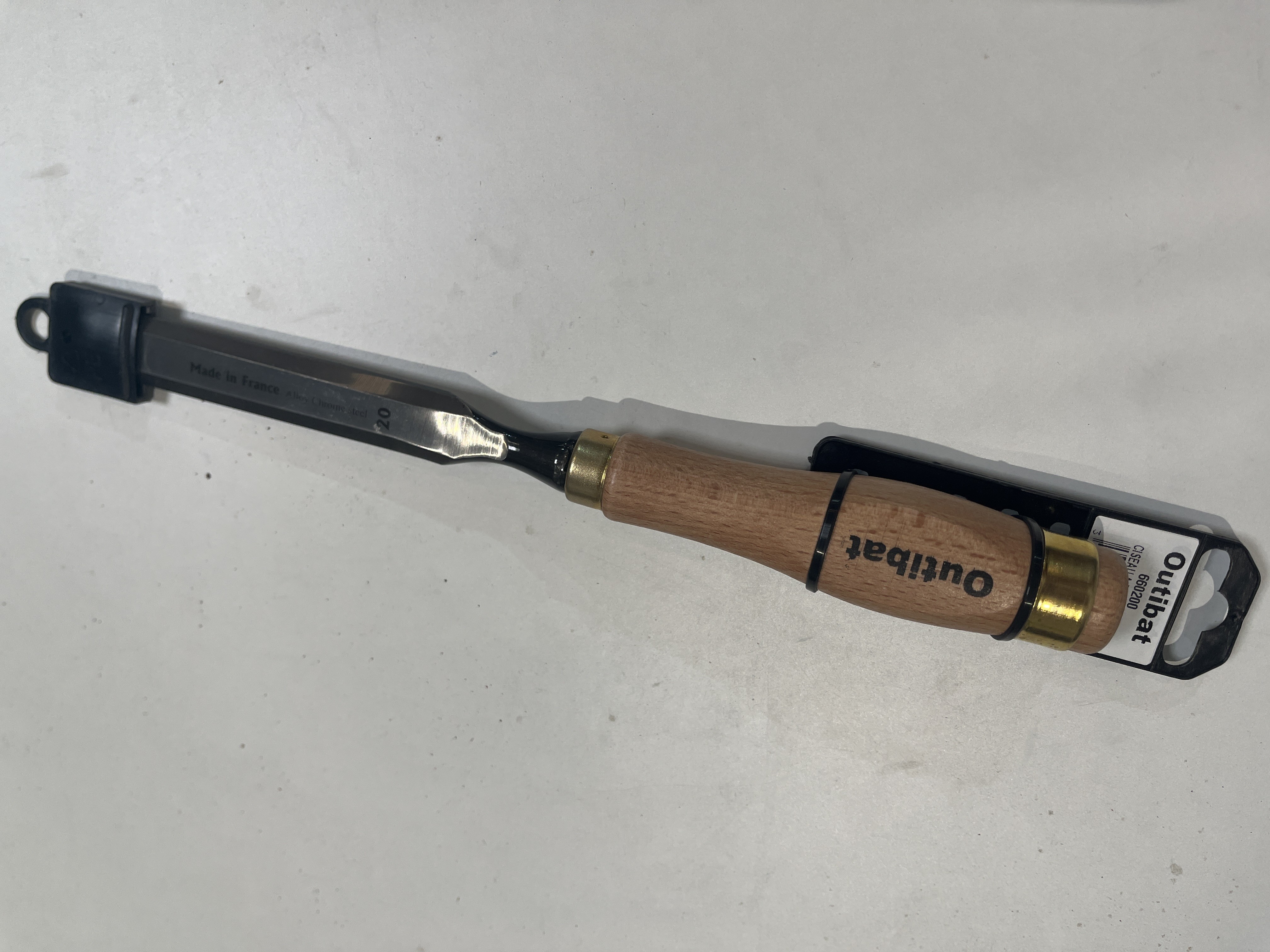 CISEAU A BOIS DE 20 MM