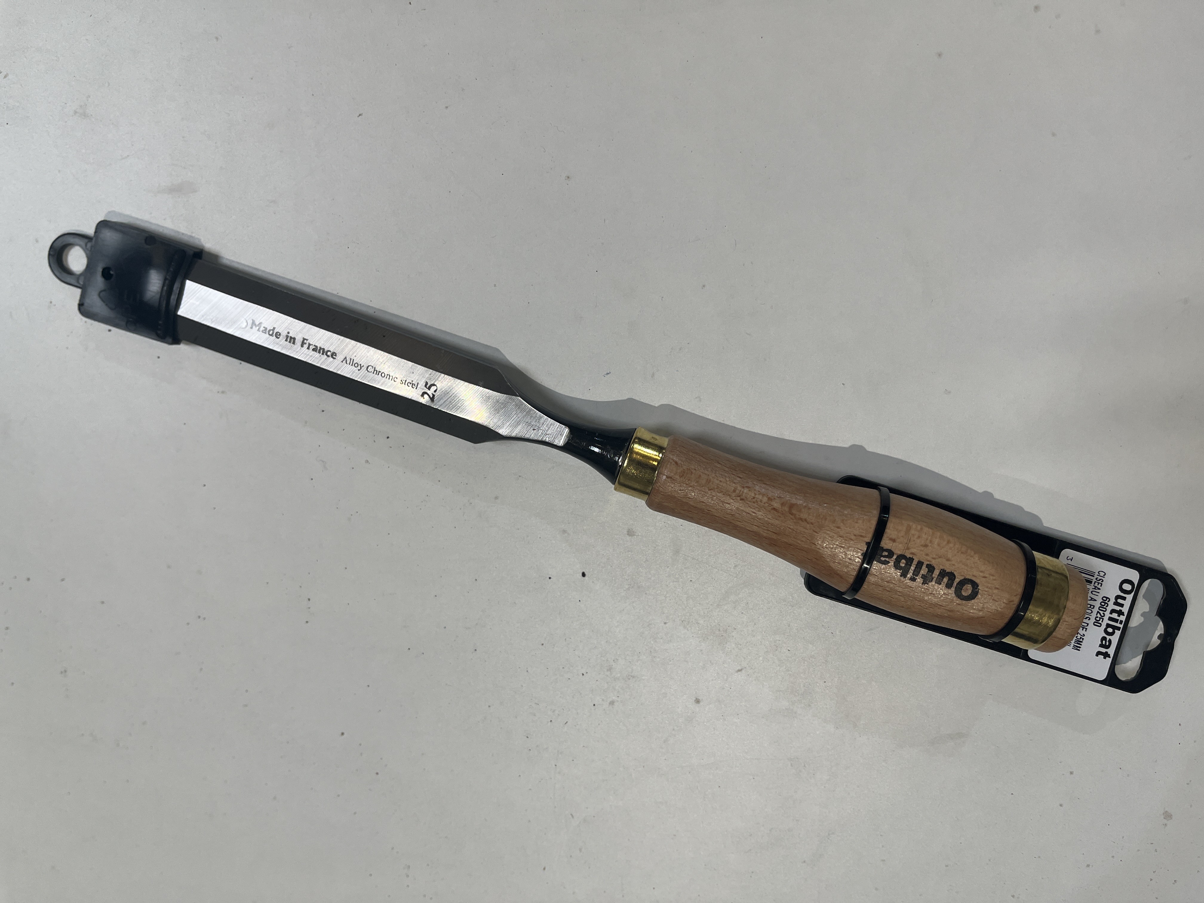 CISEAU A BOIS DE 25 MM