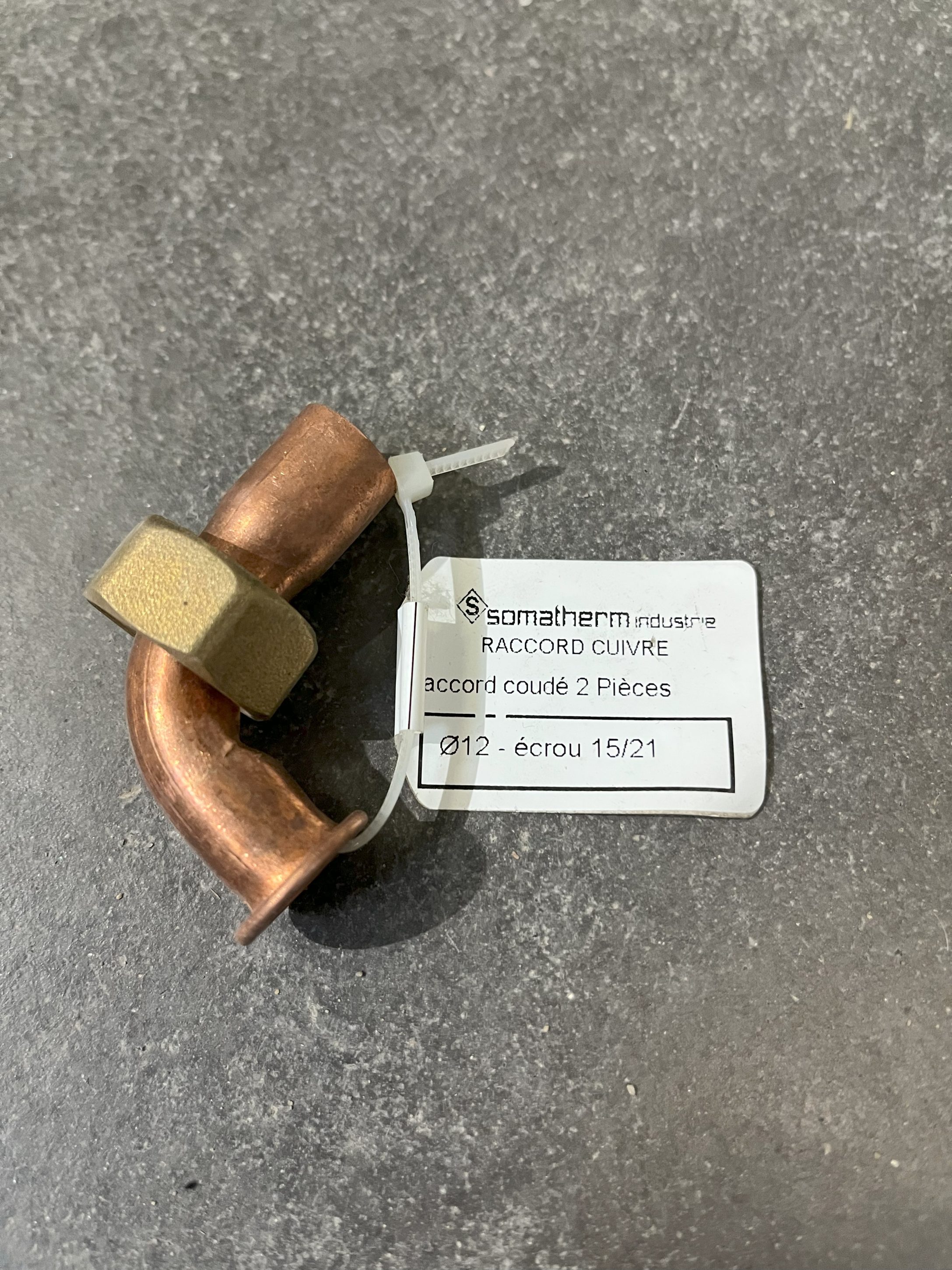 Racc 2P coudé diam 12 écrou 15/21