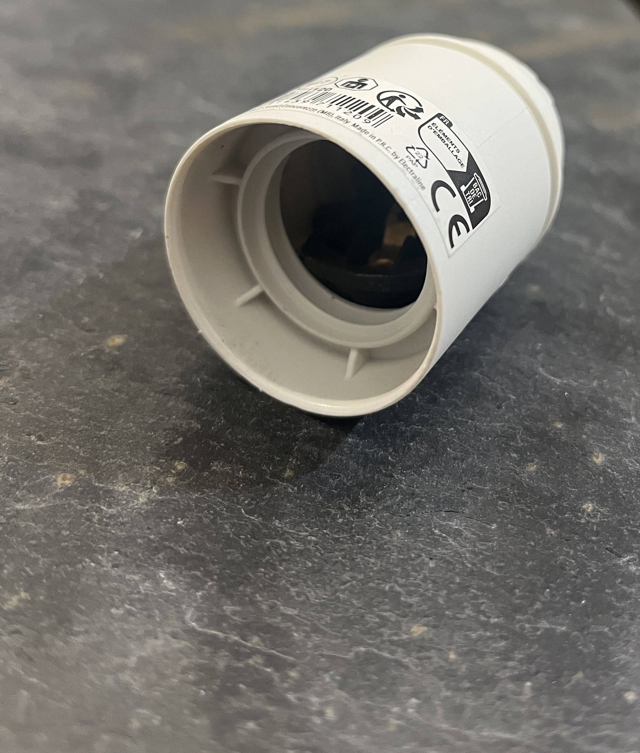 DOUILLE E27 LISSE PAS 10X1 BLANC VRAC