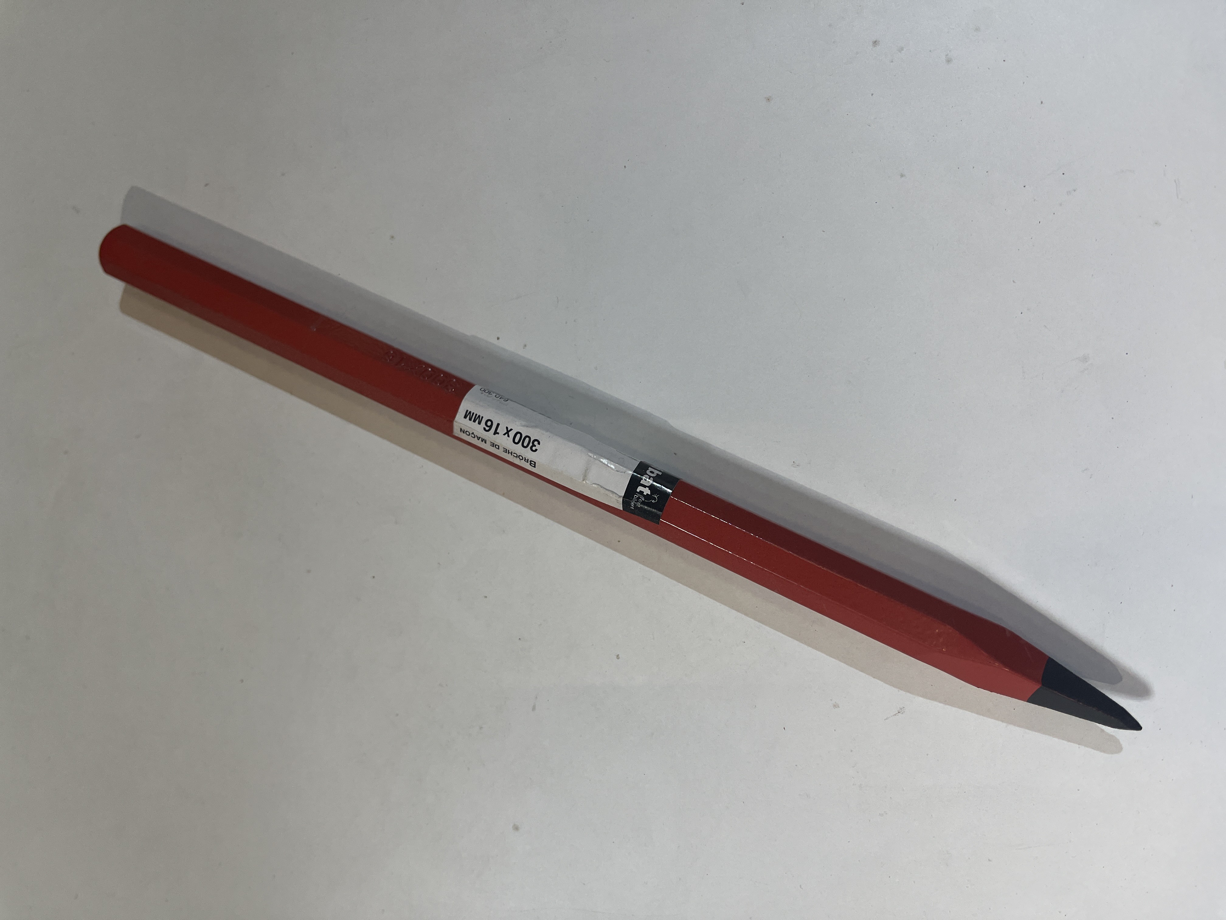 BROCHE DE MACON QUAL  STD  300X16