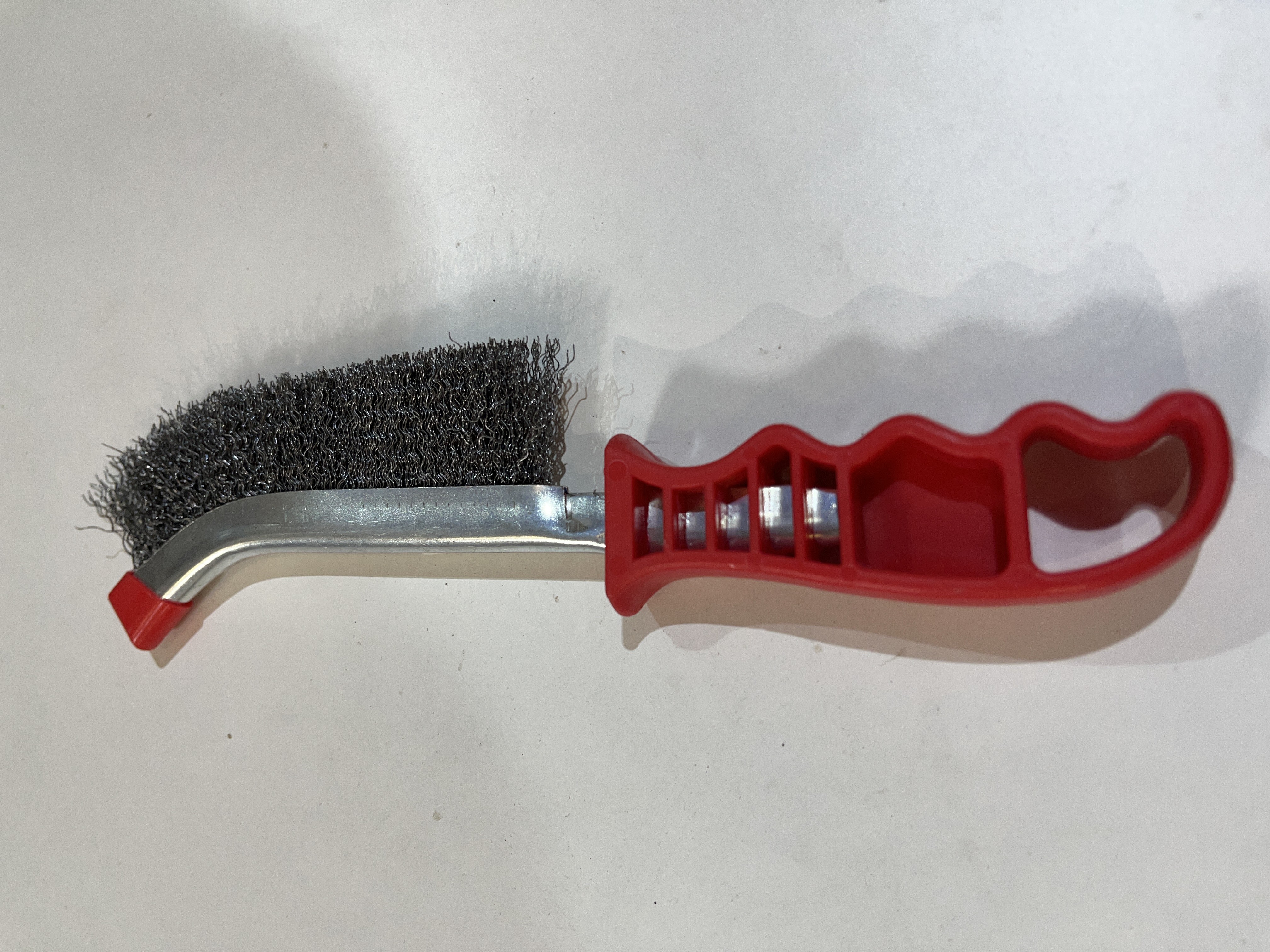 BROSSE MANUELLE DEMI LUNE 265X140X25 FIL