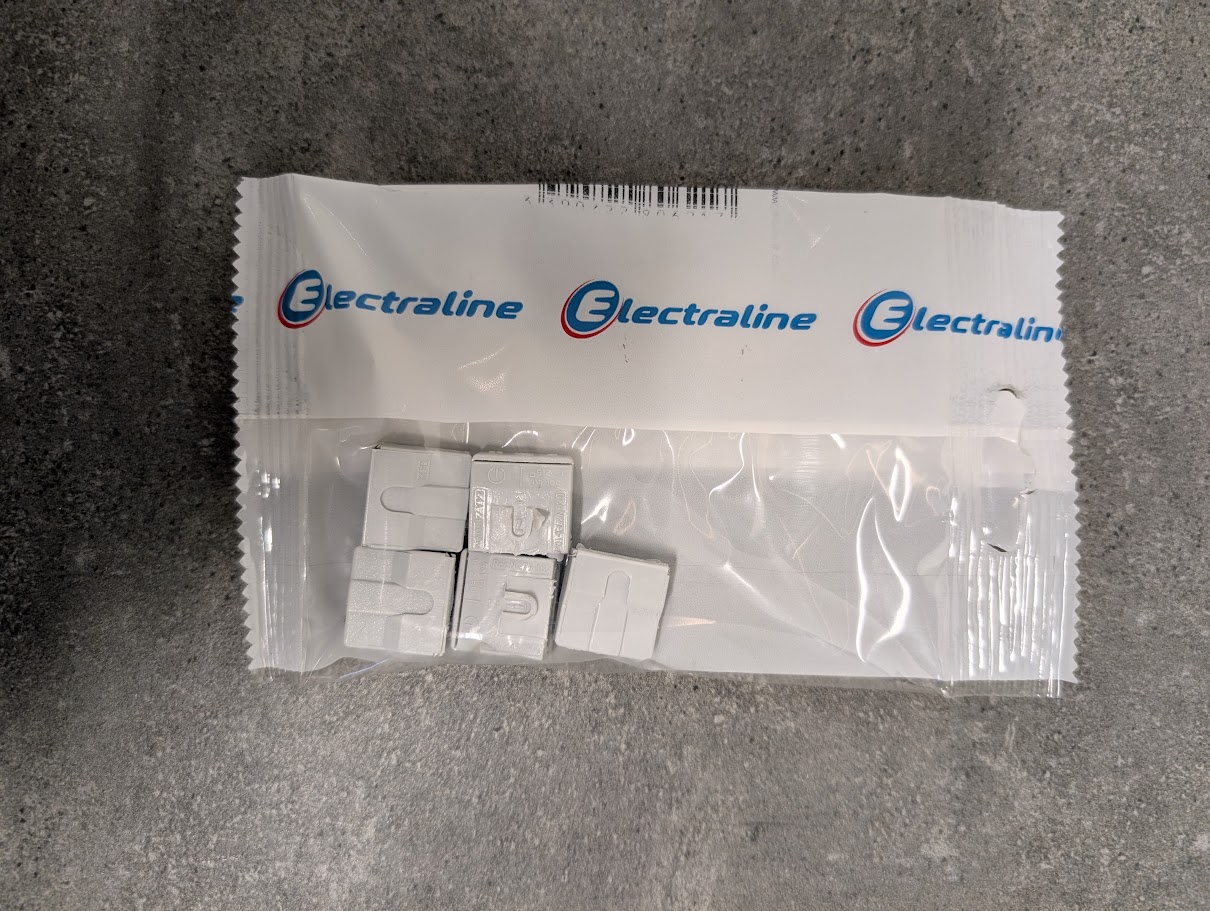 5 CONNECTEURS RAPIDES CABLE RIGIDE 4 TROUS 1 - 2.5MM2