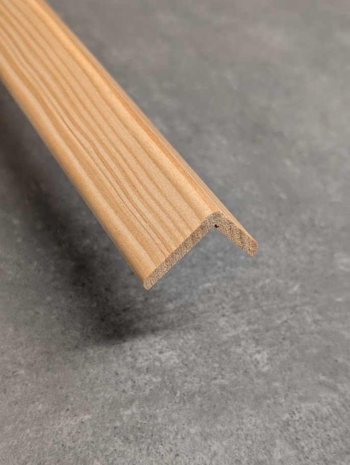 Baguette d'angle 37 2m40 OU 35