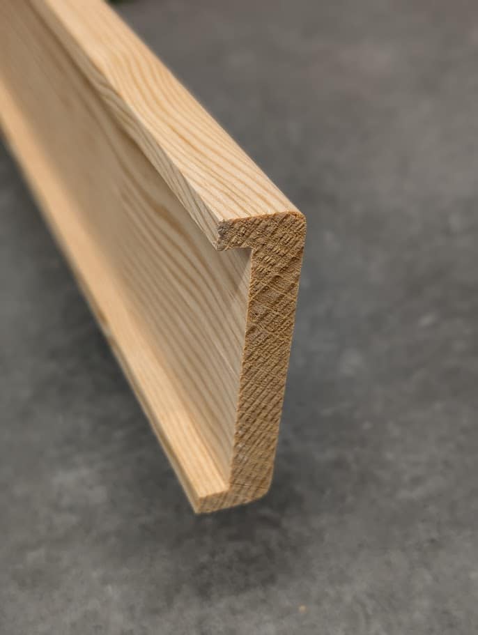 Nez de cloison 24x84mm 2m40