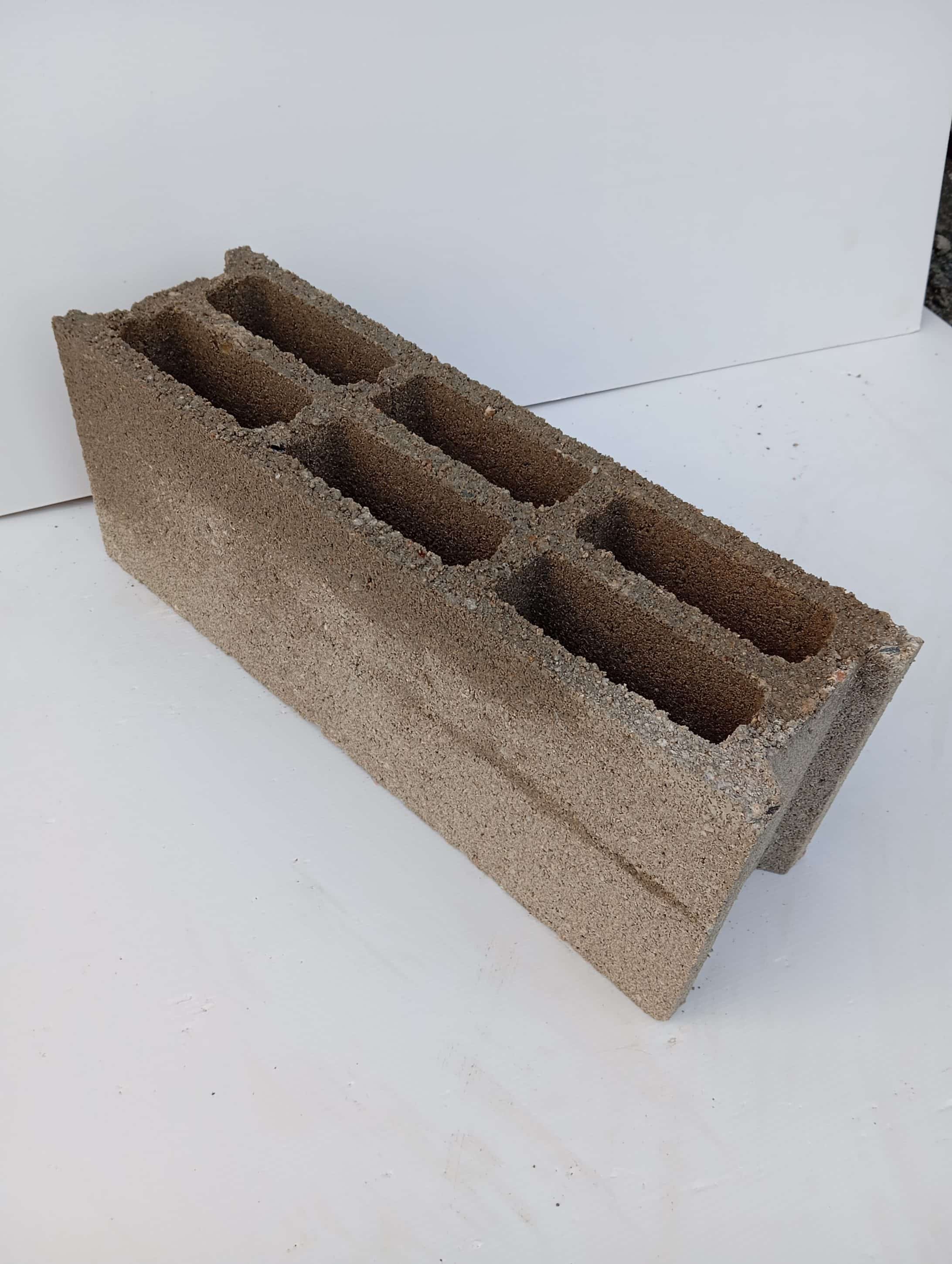 PARPAING/BLOC CREUX/ANGLE 15x20x50 84/PAL.