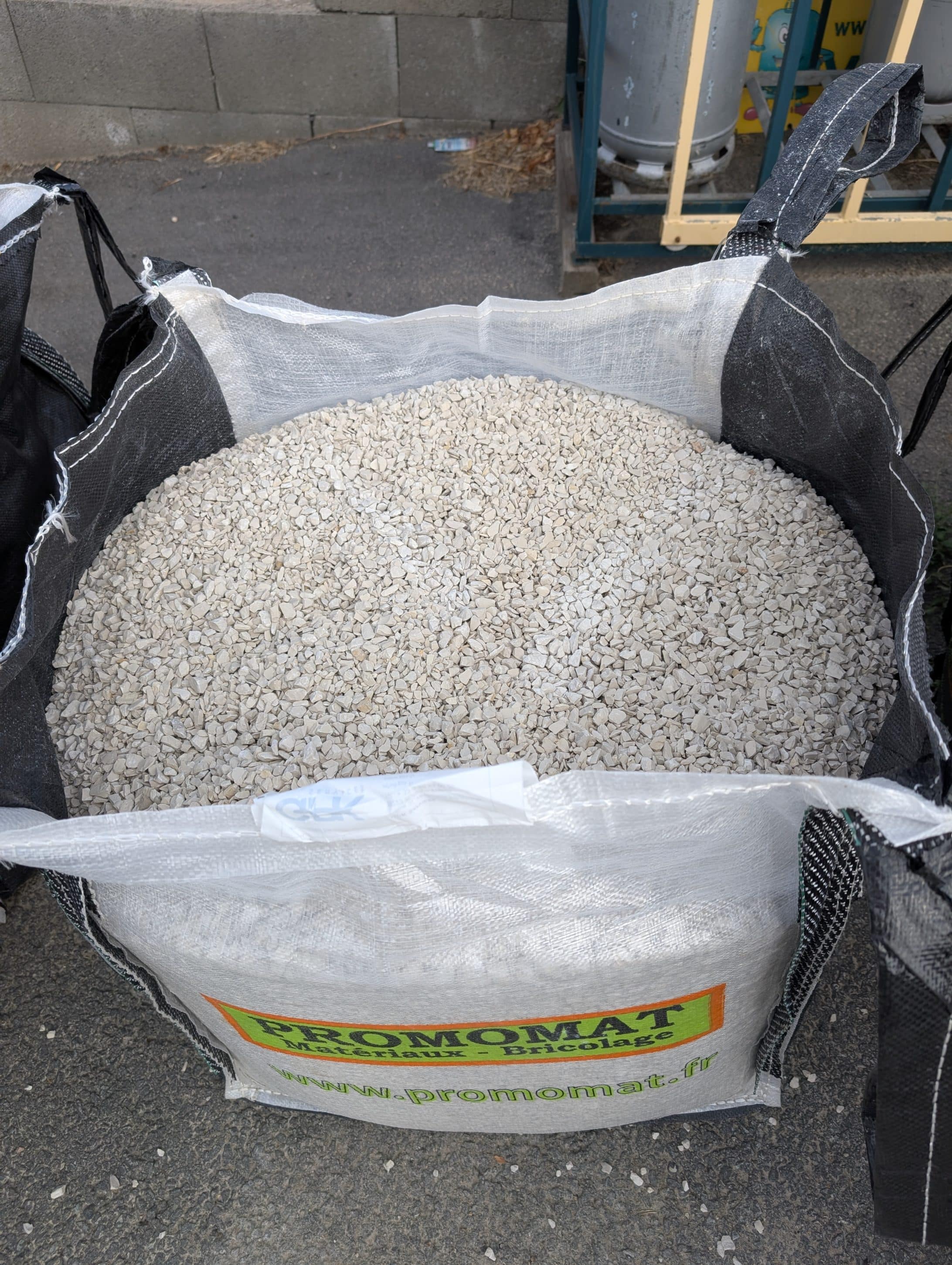 Petit BIG BAG de CALCAIRE 4/11 Environ 0.25 m3