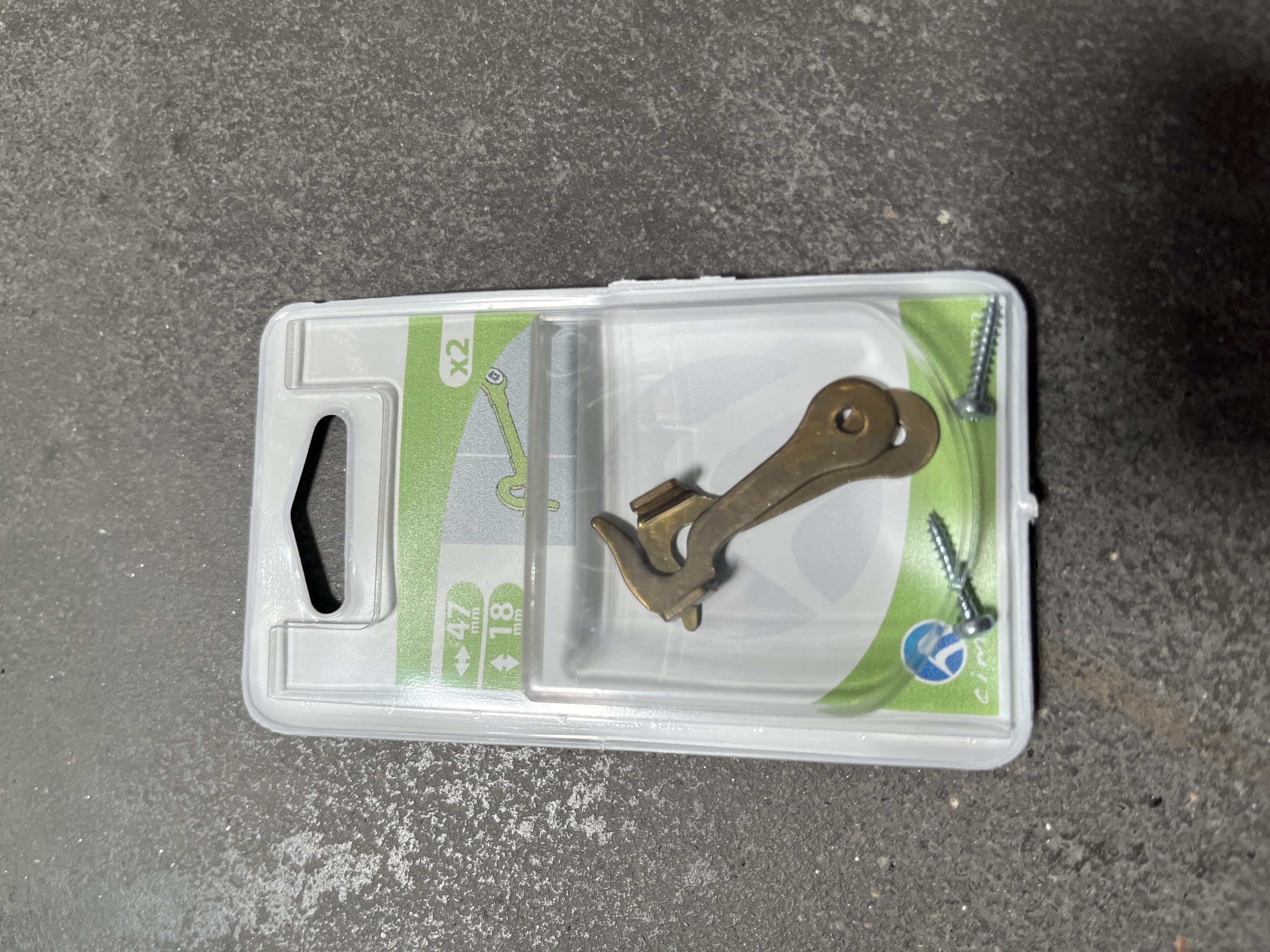 CROCHET A ERGOT 47MM D+G LA X2