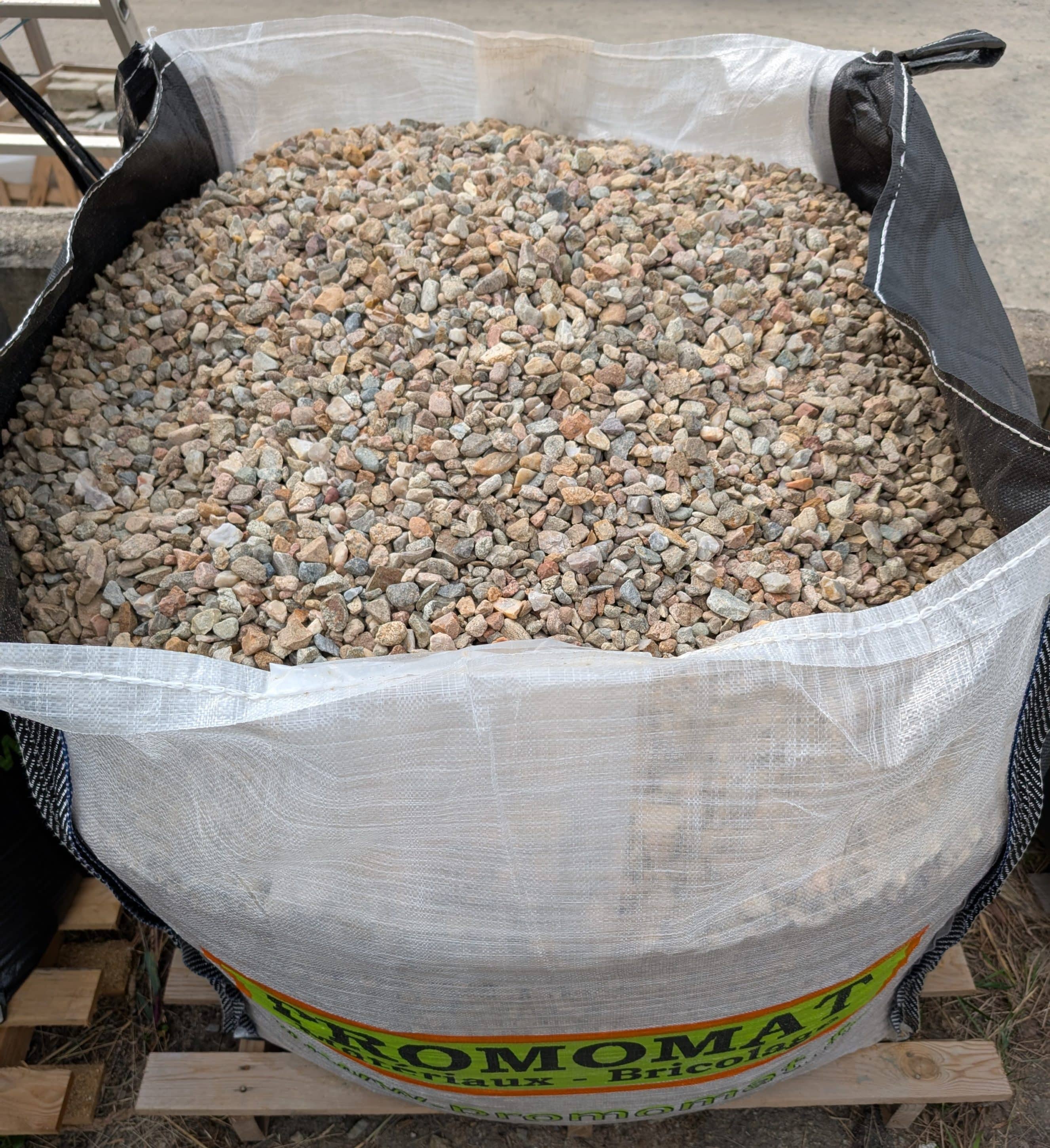 GROS BIG BAG de GRAVILLON 10/20 Environ 1m3