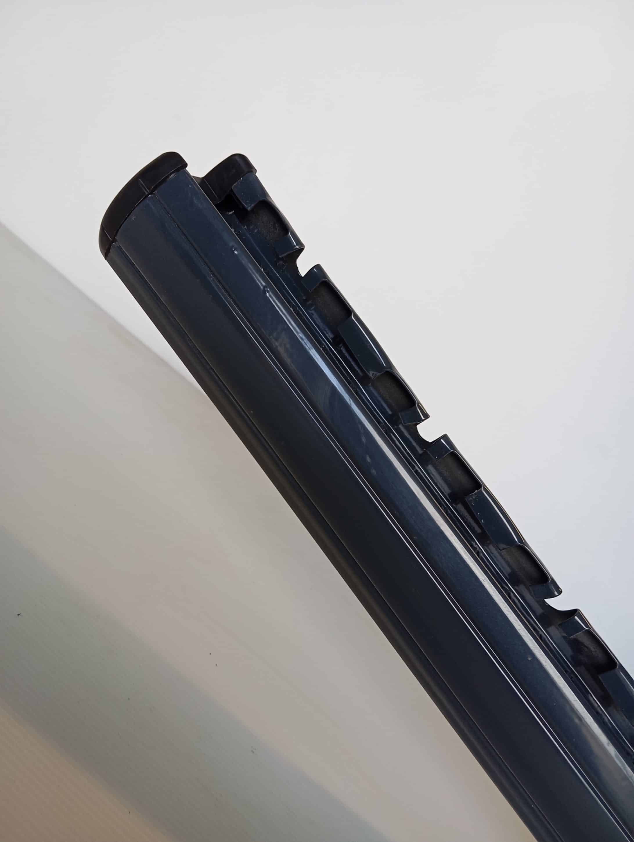 POTEAU PHARE GRIS 2.40ML A ENCOCHES Plaques sous bassements +Occultant OK