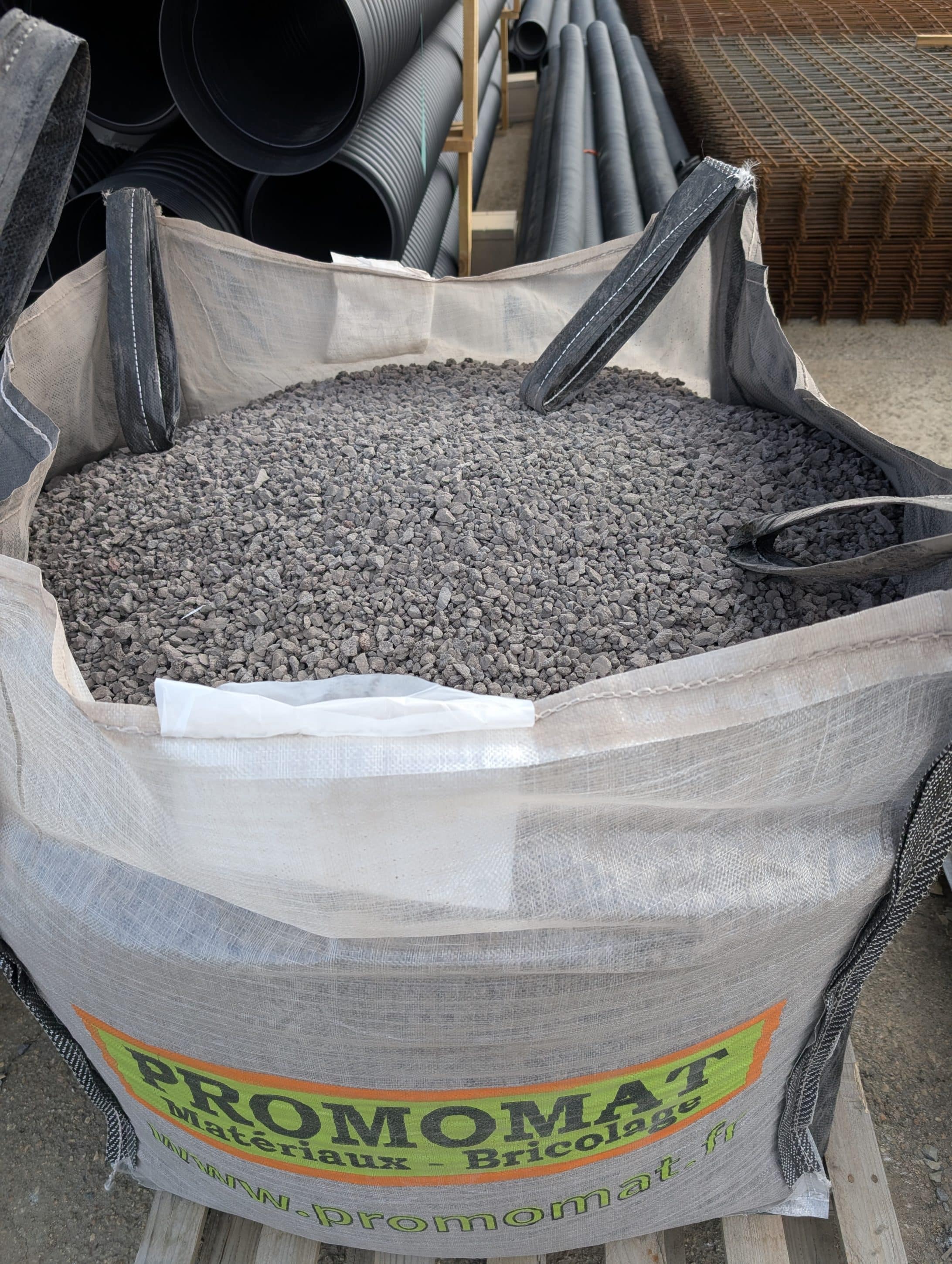 BIG BAG de POUZZOLANE 7/15 ENV. 1M3