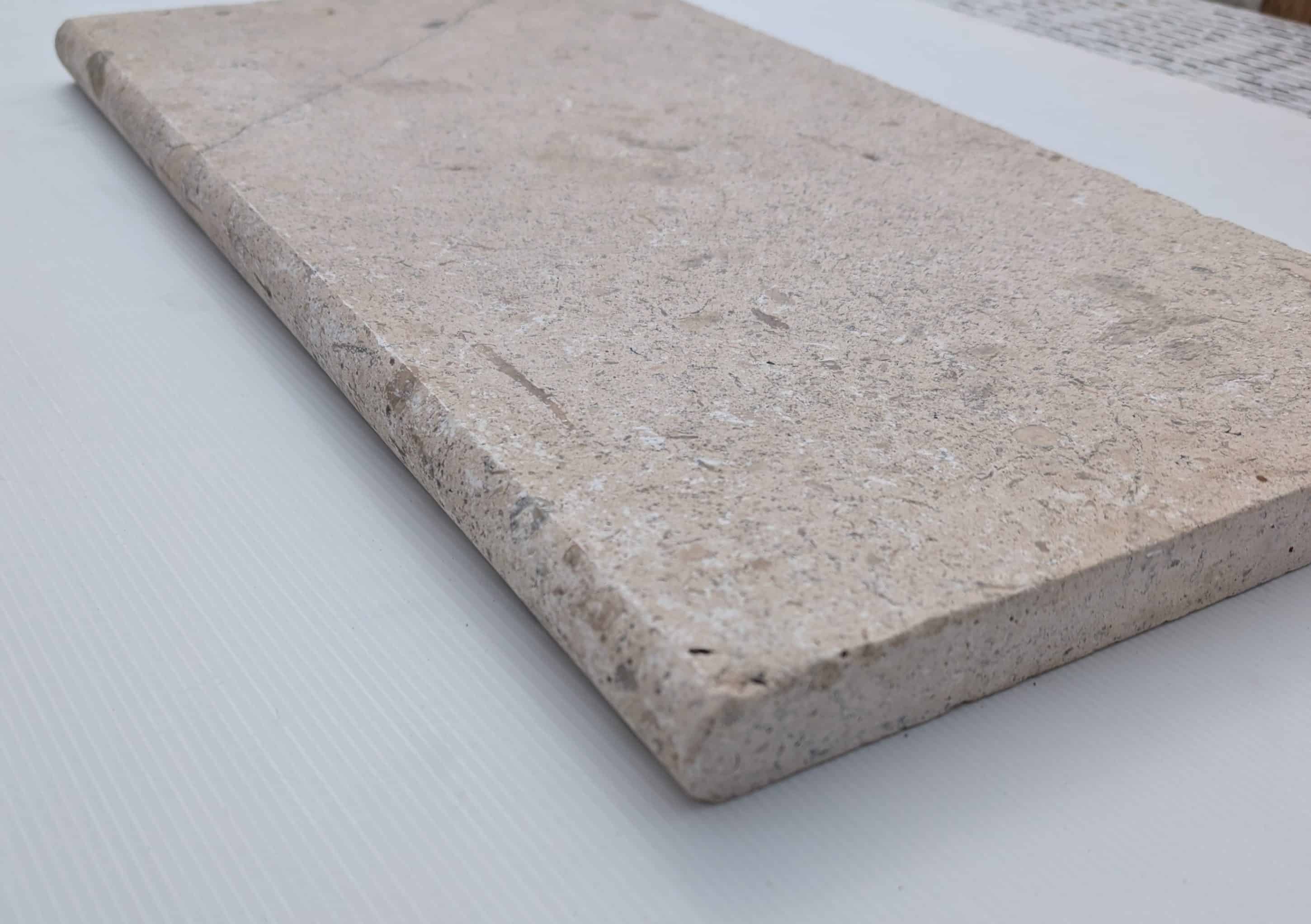 TRAVERTIN SELECTO Margelle 33X61 ep 3cm Bord arrondi PIERRE NATURELLE