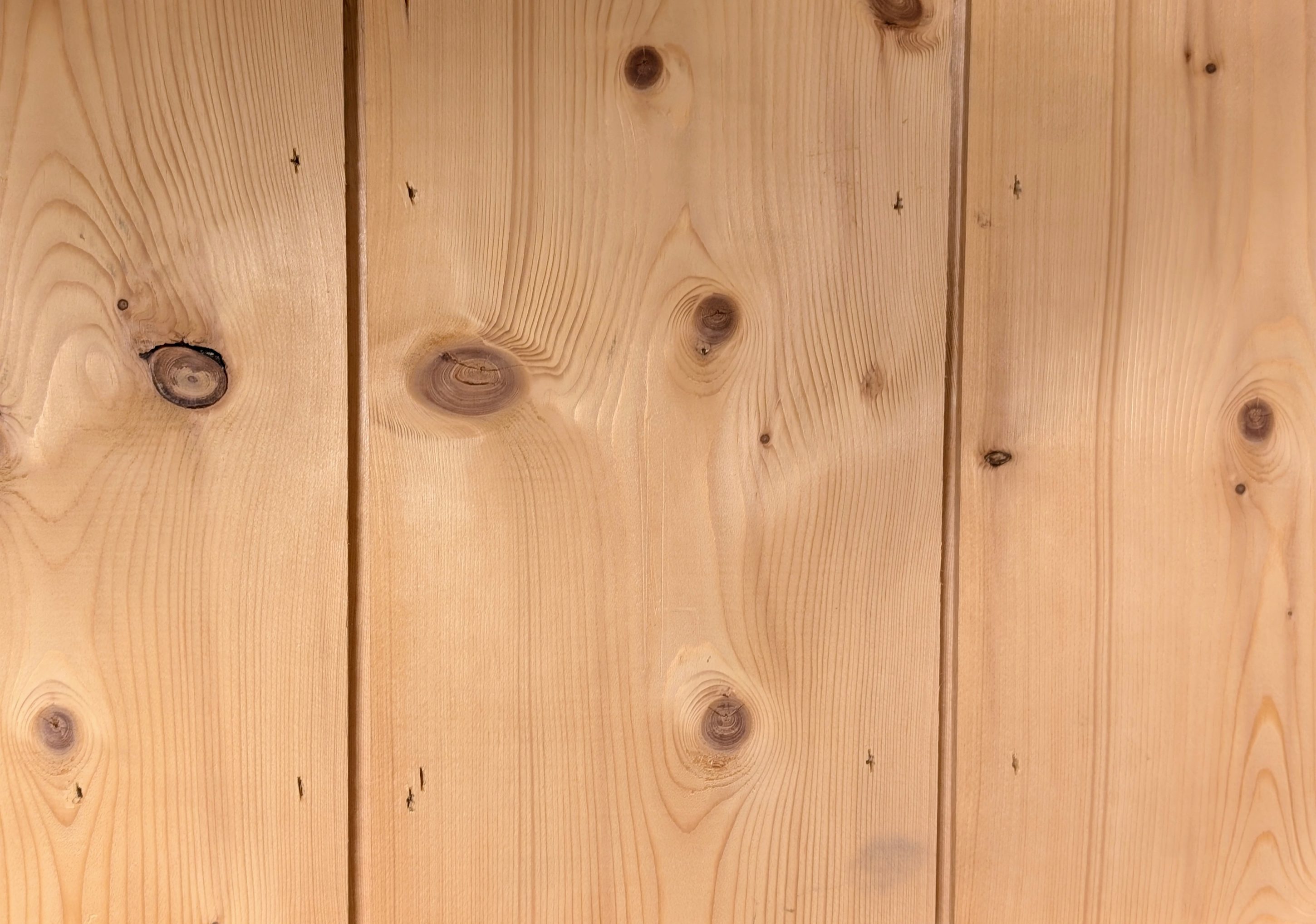 VOLIGE RABOTEE 16X185MM 4.20ML MI BOIS + RAINUREE EN BOUT