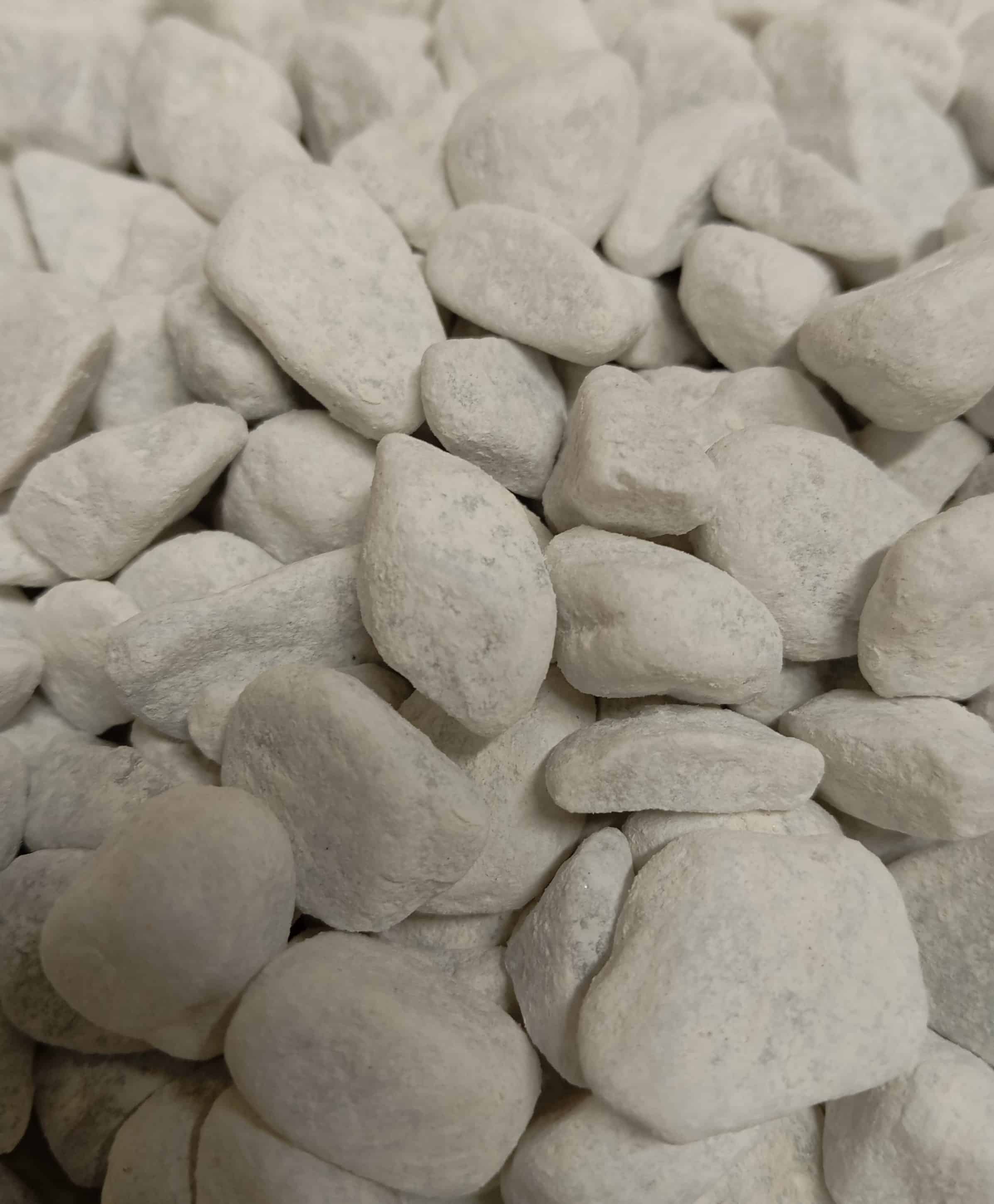 SAC 25KGS GALET DE CARRARE 12/16 BLANC