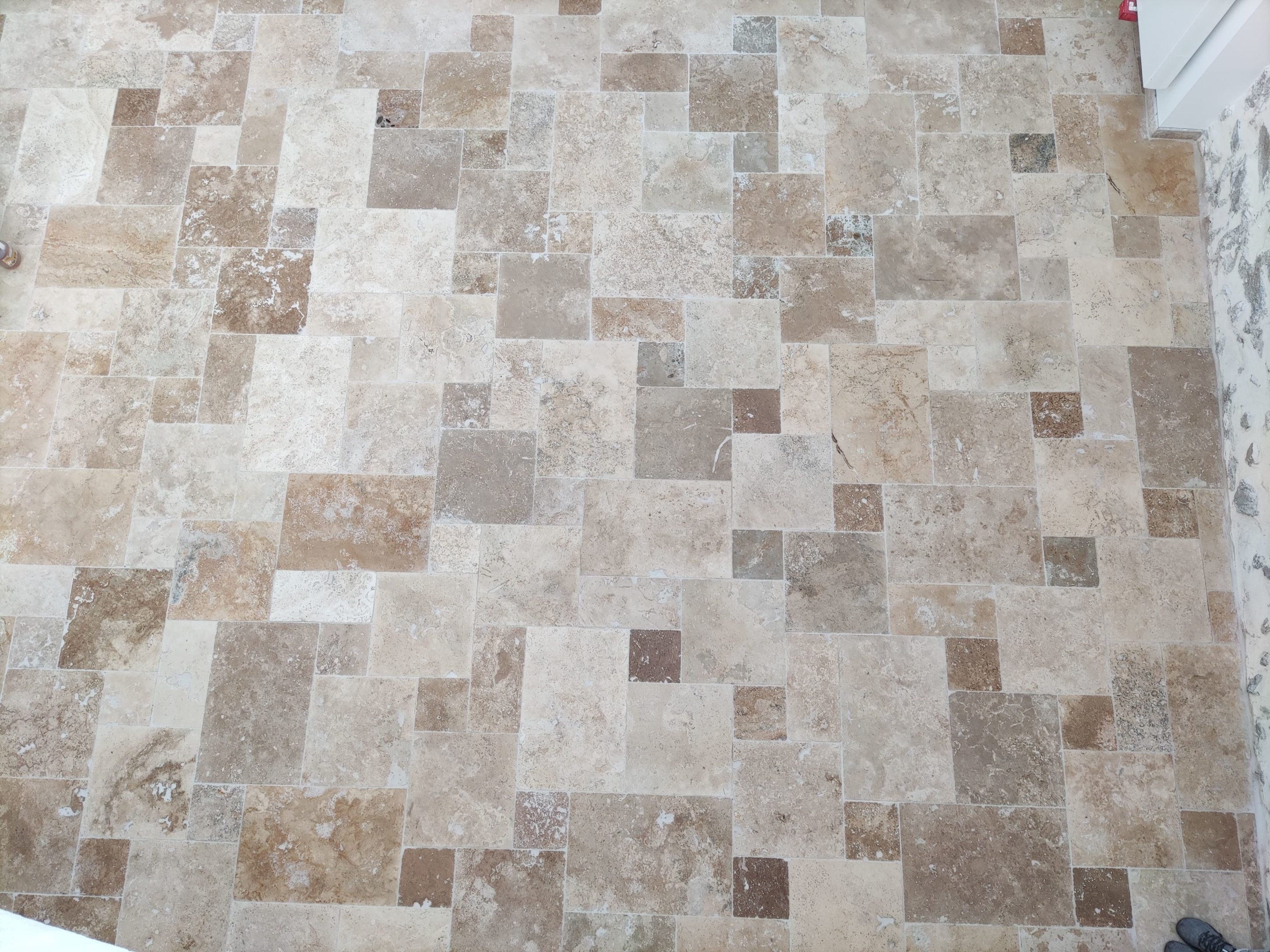 Opus romain CHOIX COMMERCIAL TRAVERTIN ep 12mm 0.75M²/Paquet PIERRE NATURELLE Opus romain CHOIX COMMERCIAL TRAVERTIN ep 12mm 0.75M²/Paquet PIERRE NATURELLE
